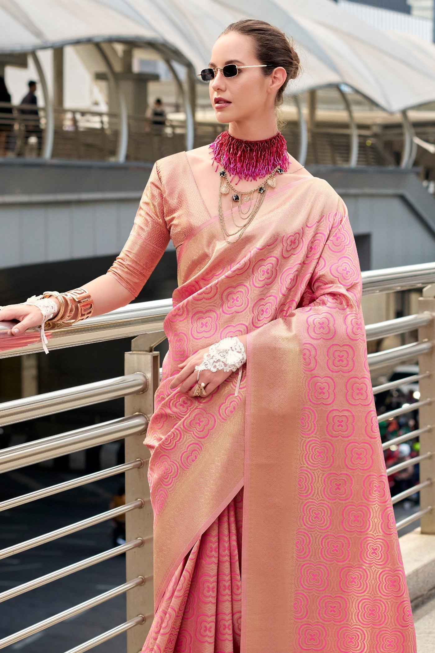 Butterscotch Pastel Pink Kanchivaram Buttery Silk Weaving Saree