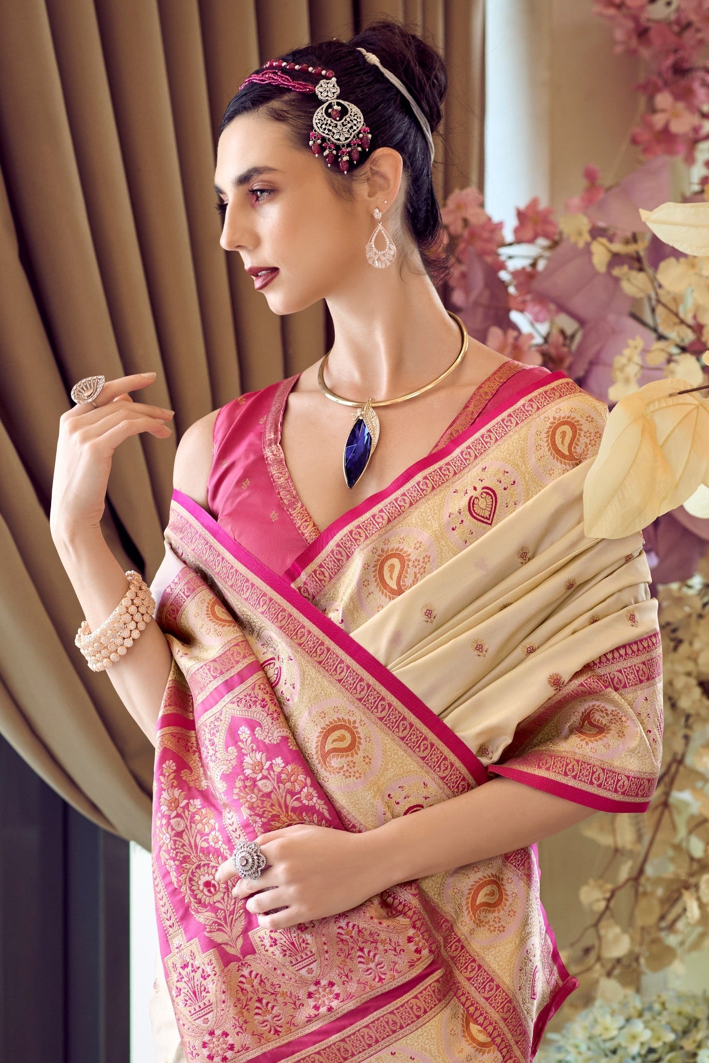 Apollo Cream Pure Soft Banarasi Silk Zari Woven Saree