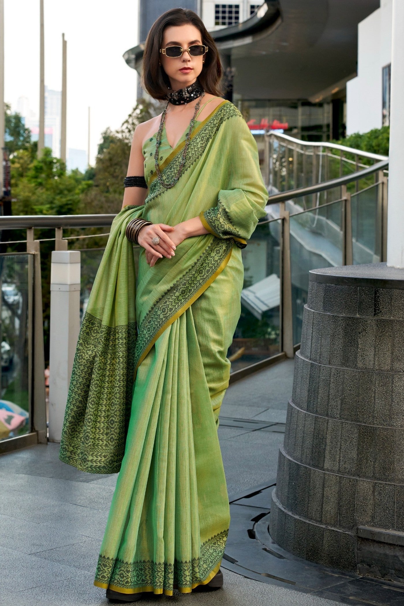 BlackBerry Green Pure Linen Tissue Silk Woven Saree