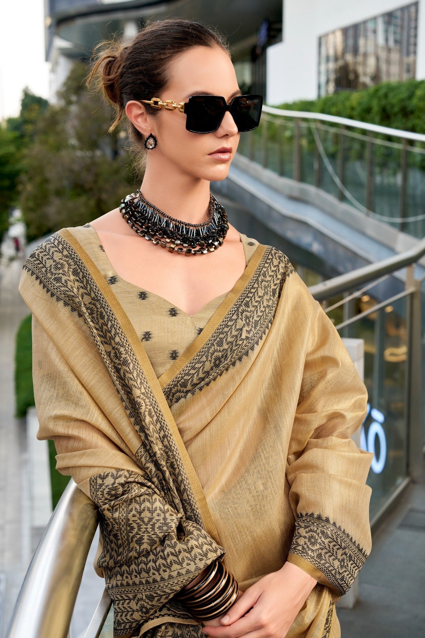 BlackBerry Cream Pure Linen Tissue Silk Woven Saree