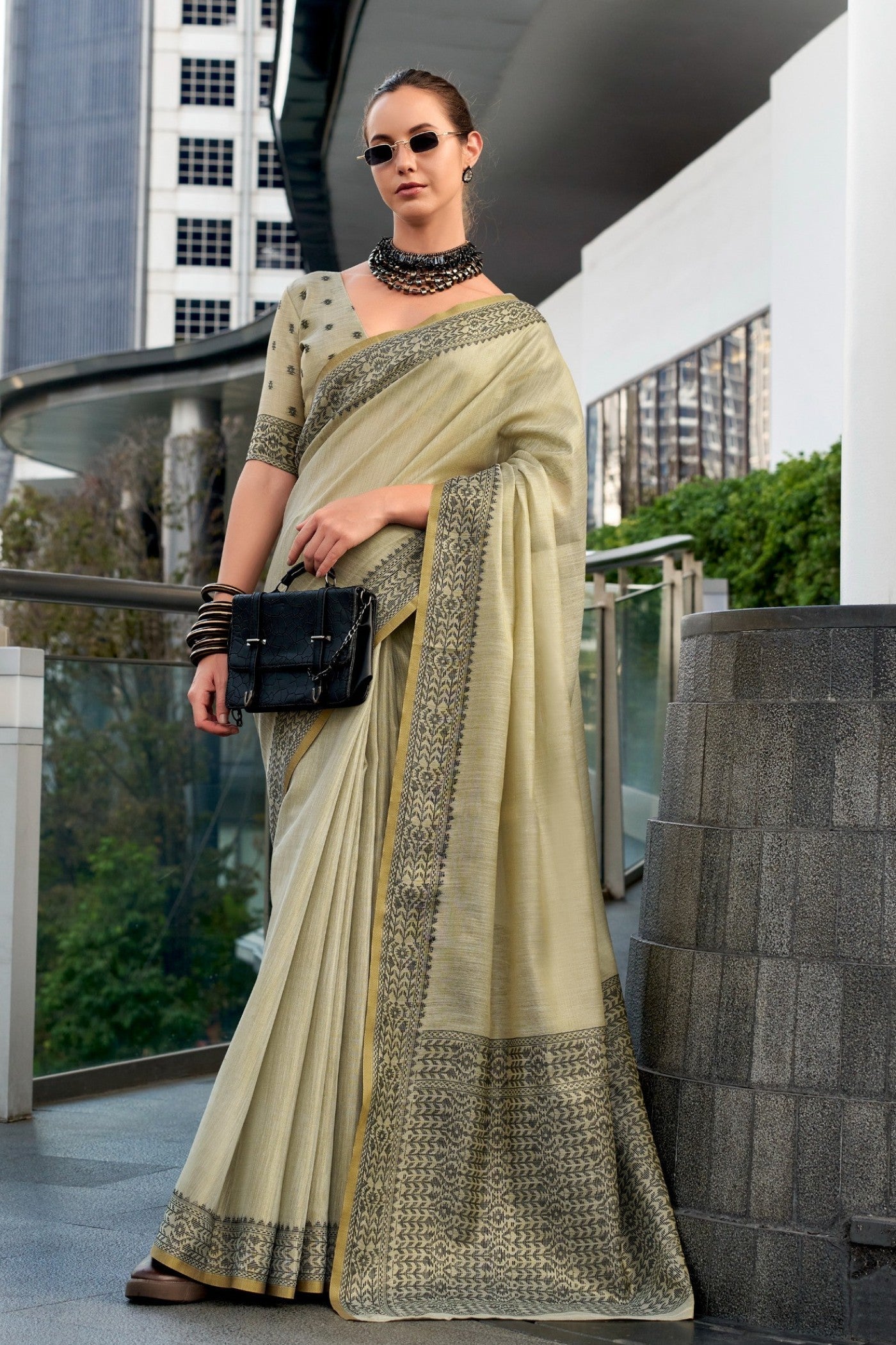 BlackBerry Pine Pure Linen Tissue Silk Woven Saree