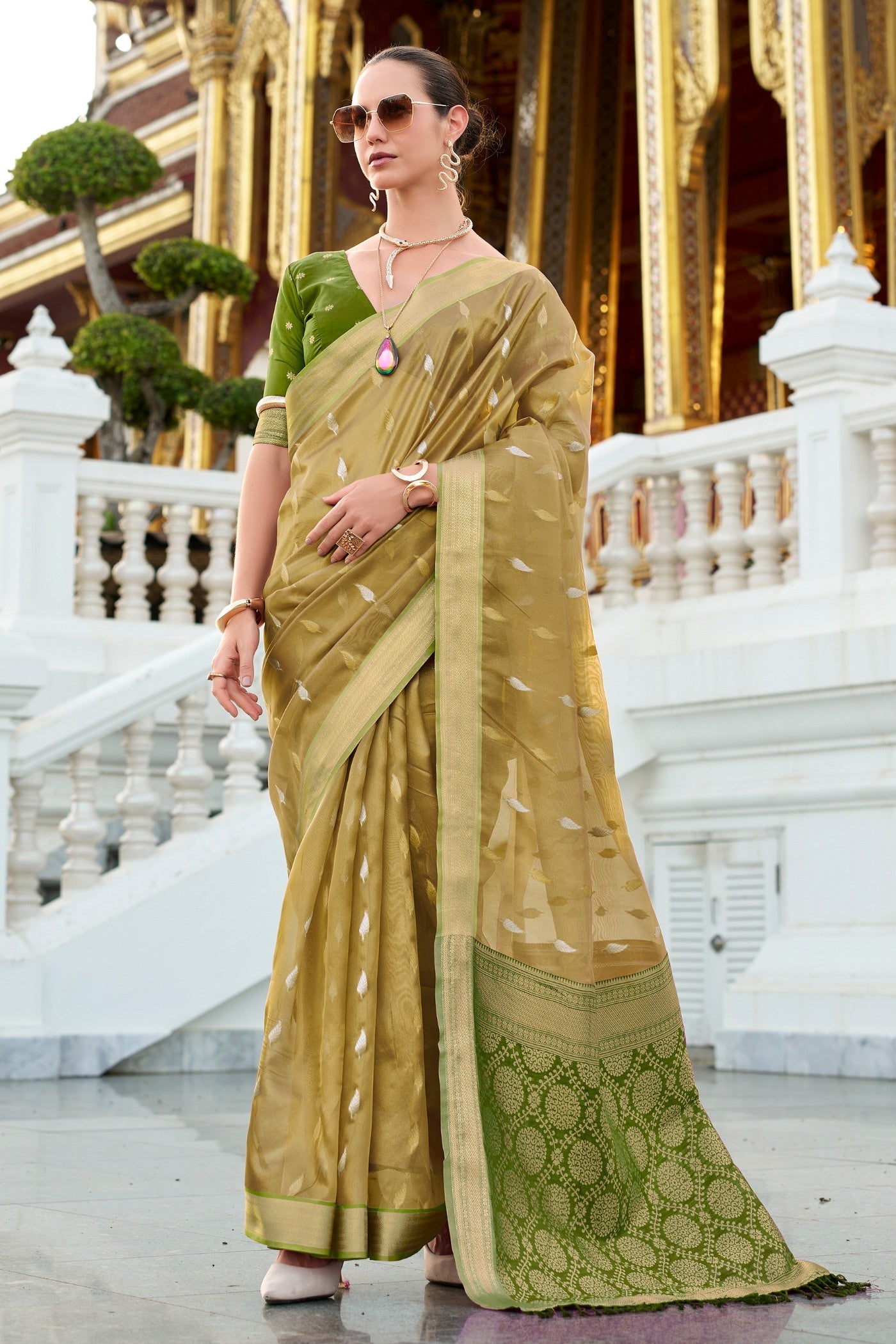 Royal Green Tissues Silk Zari Booti Woven Saree