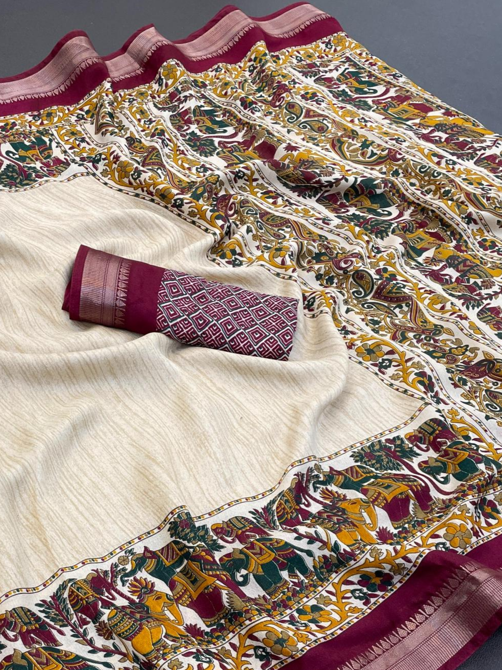 Wine Enhanced with Weaving Jacquard Border Moss Soft Silk Saree