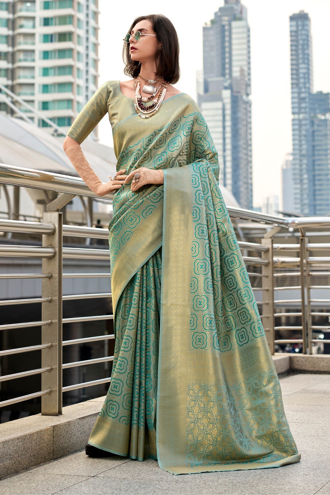 Butterscotch Green Kanchivaram Buttery Silk Weaving Saree