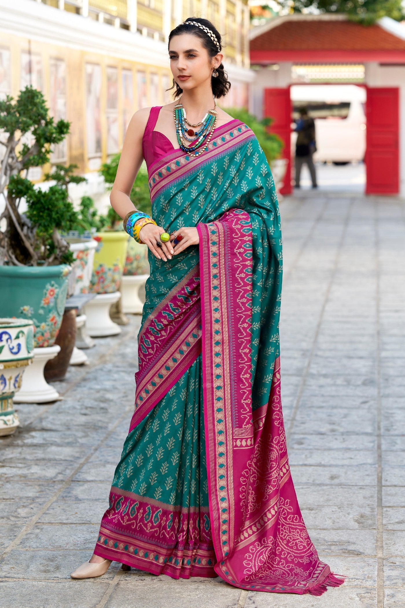 Taj Mahal Green Soft Banarasi Ikkat Silk Woven Saree