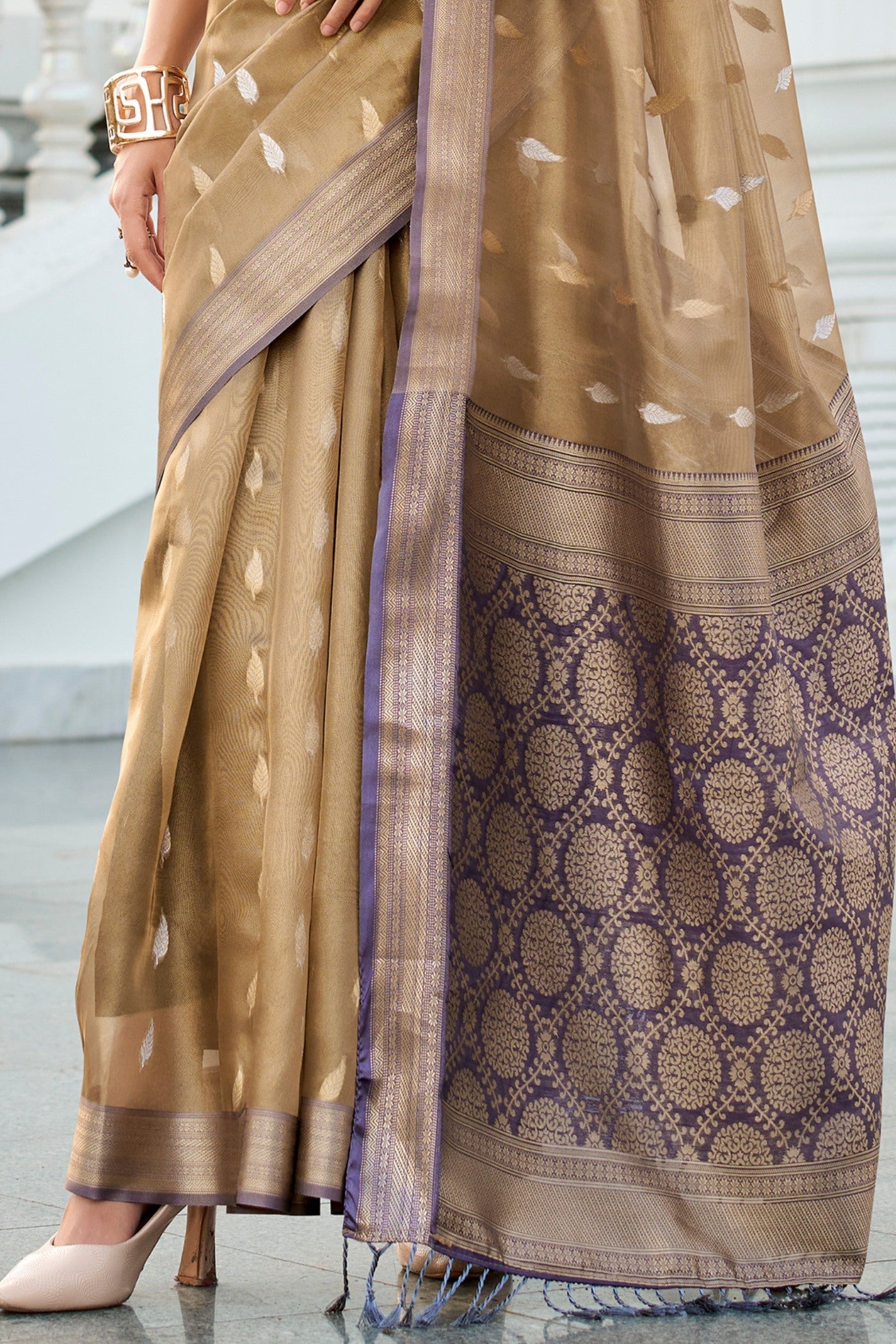 Royal Blue Tissues Silk Zari Booti Woven Saree