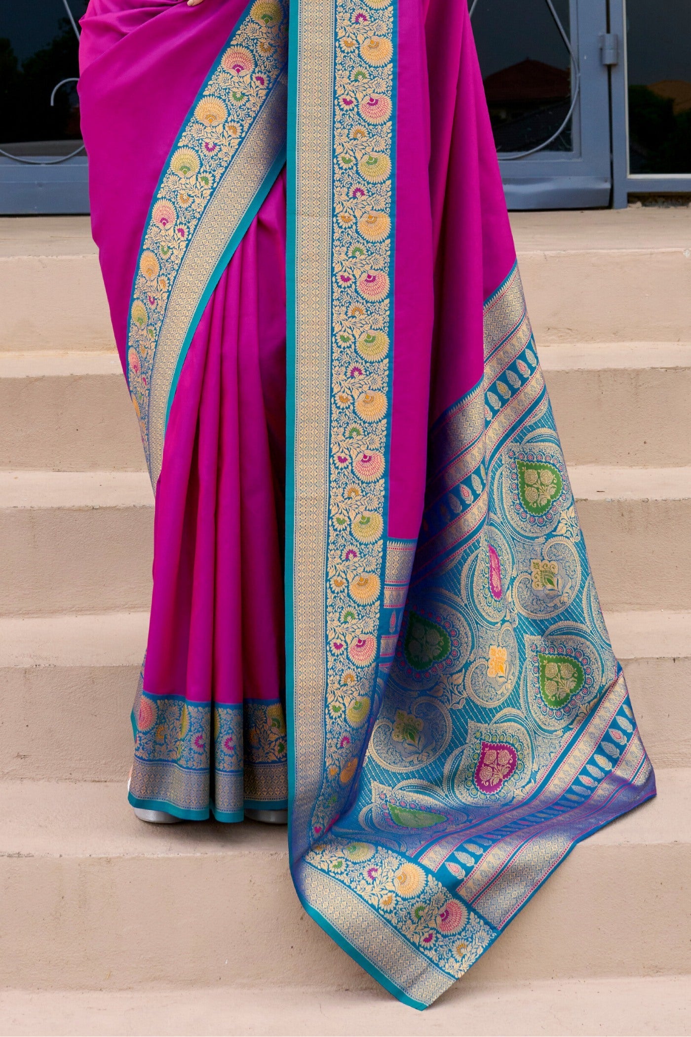 Defender Pueple Pure Soft Banarasi Silk Weaving  Saree