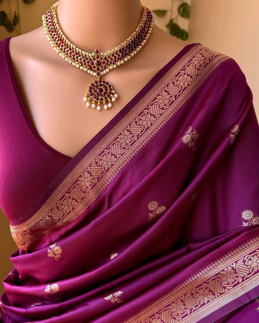 Enchanting Violet Soft Lichi Silk Weaving Saree