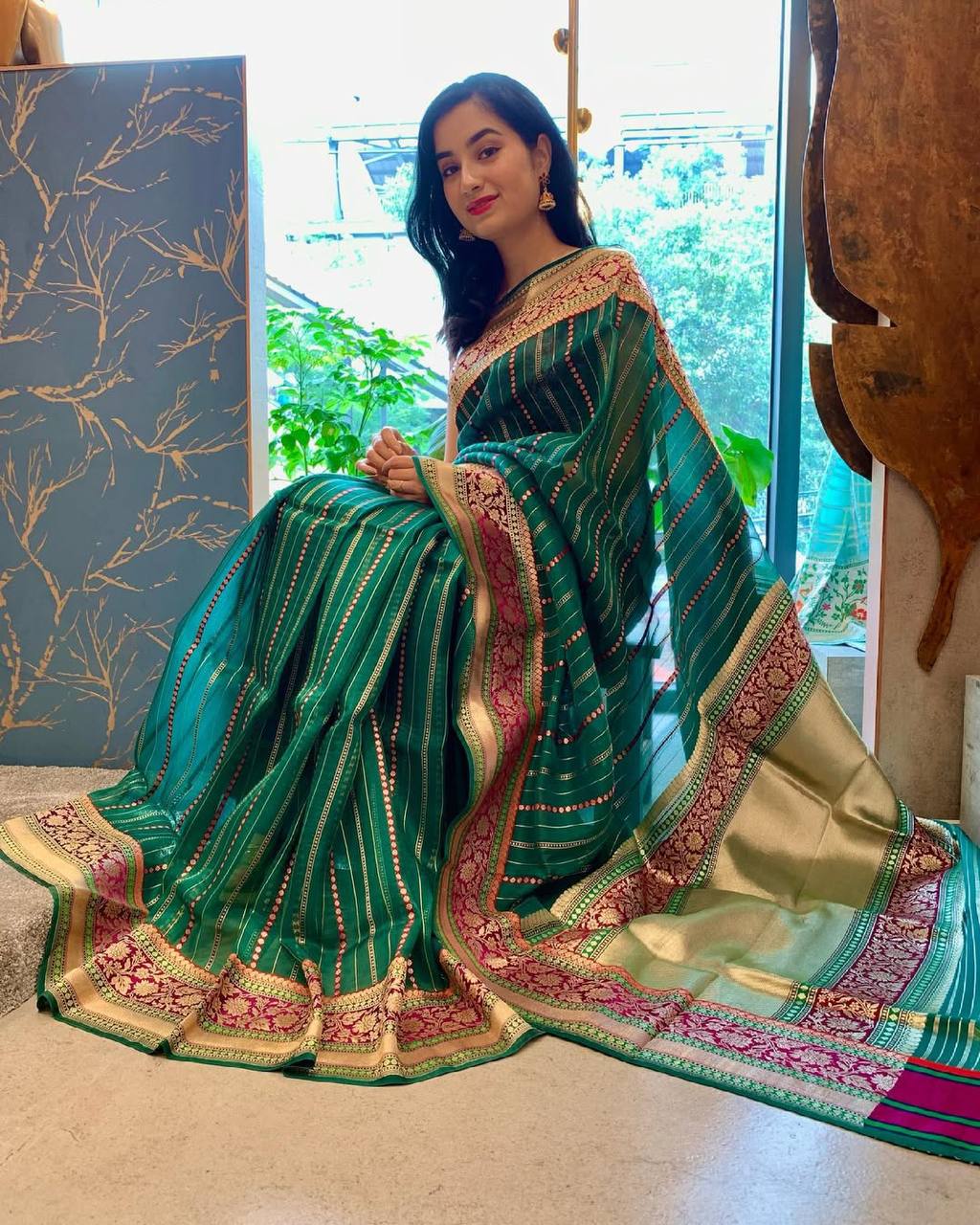 Elegant Aqua Green Soft Lichi Silk Weaving Saree