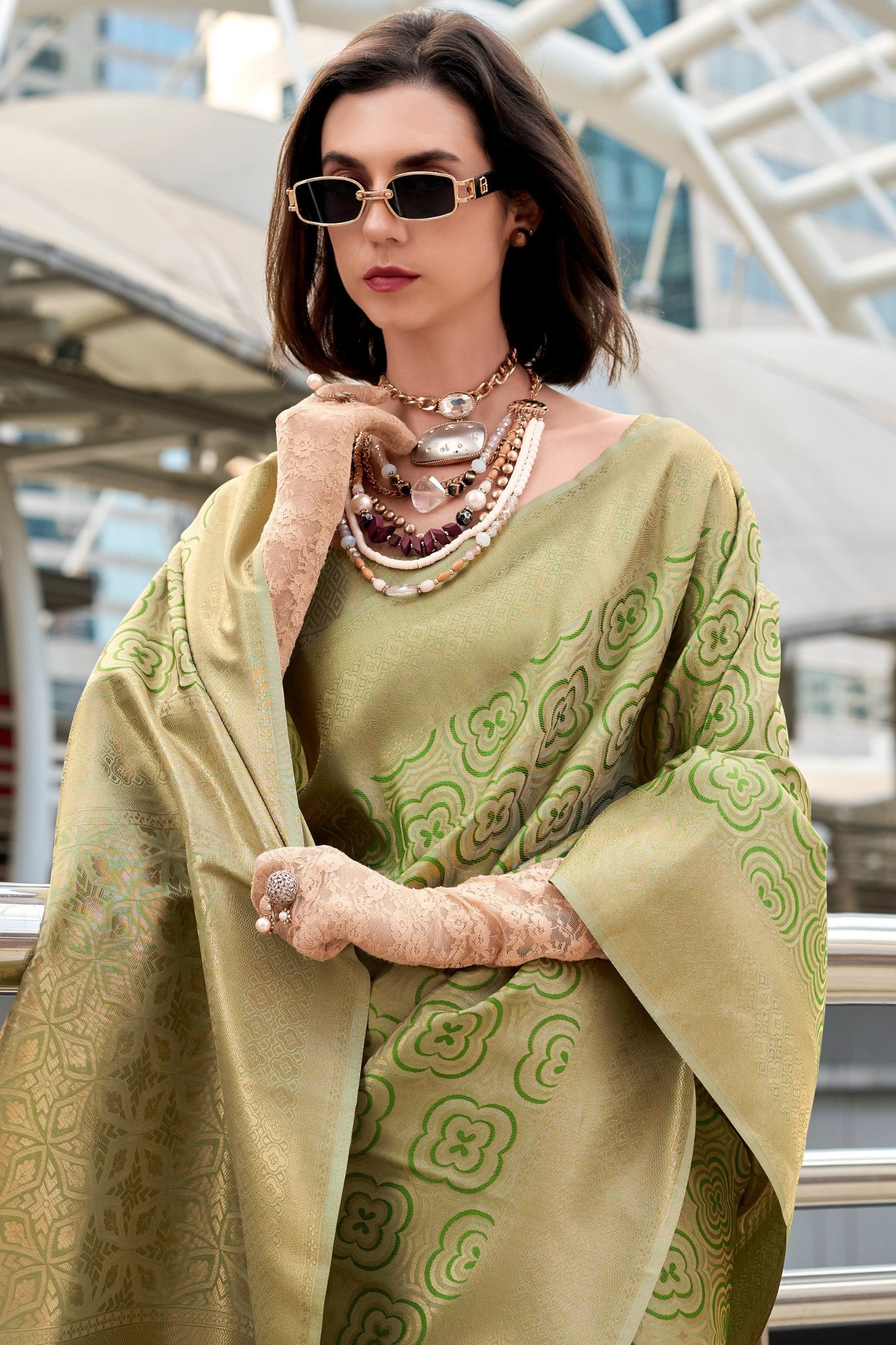 Butterscotch Spring Green Kanchivaram Buttery Silk Weaving Saree