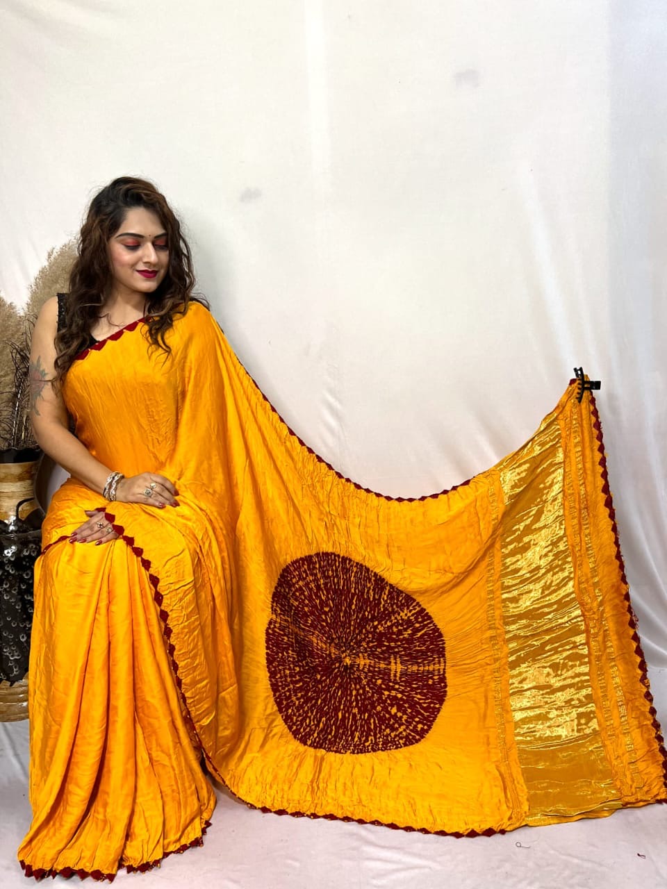 Sunflower Shibori Bandhni Border Pure Modal Silk Plain With Lagdi Pallu Saree