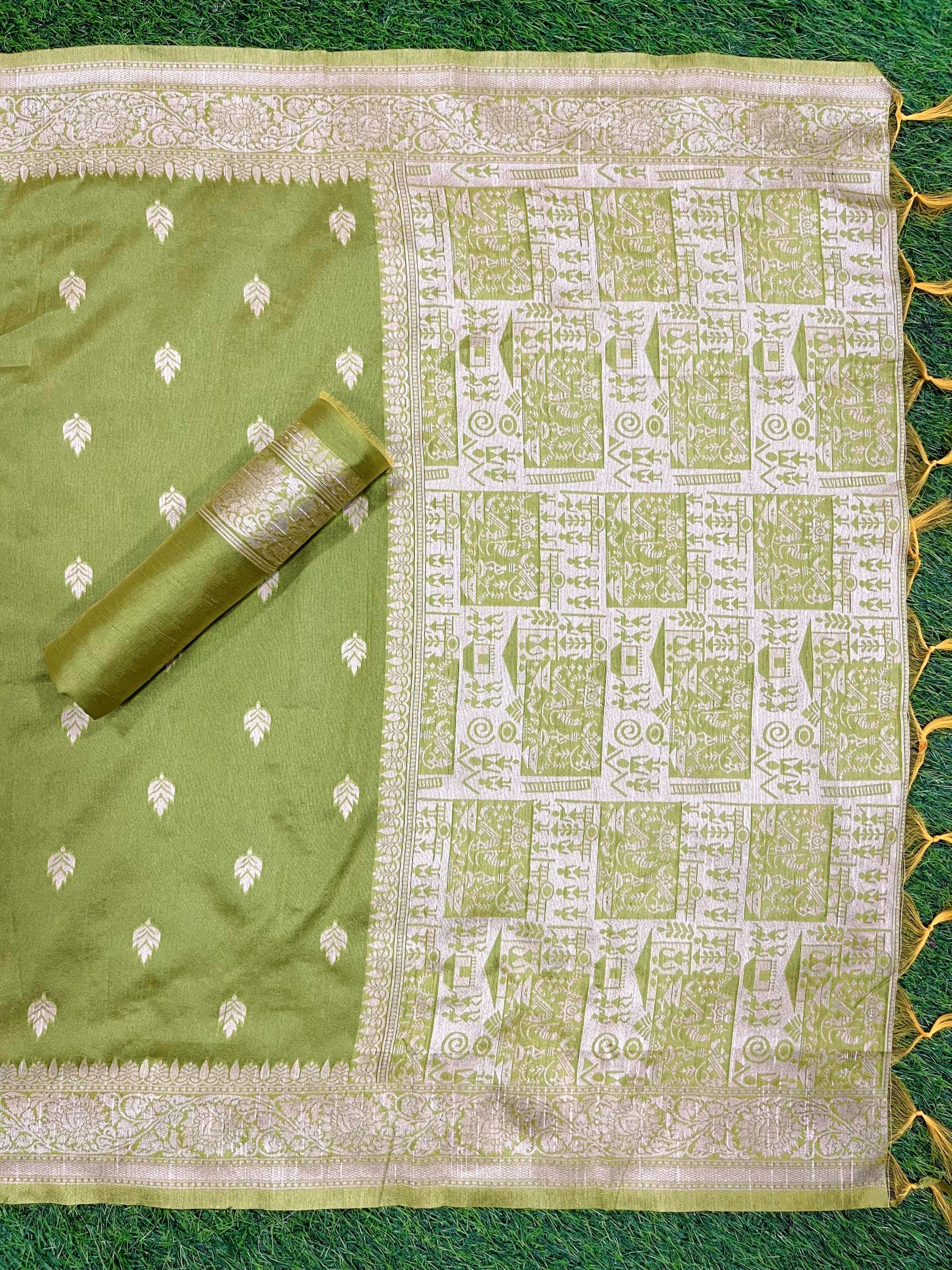 Mahendi Handloom Raw Silk Warli Work Unstitched 3pis Dress Material