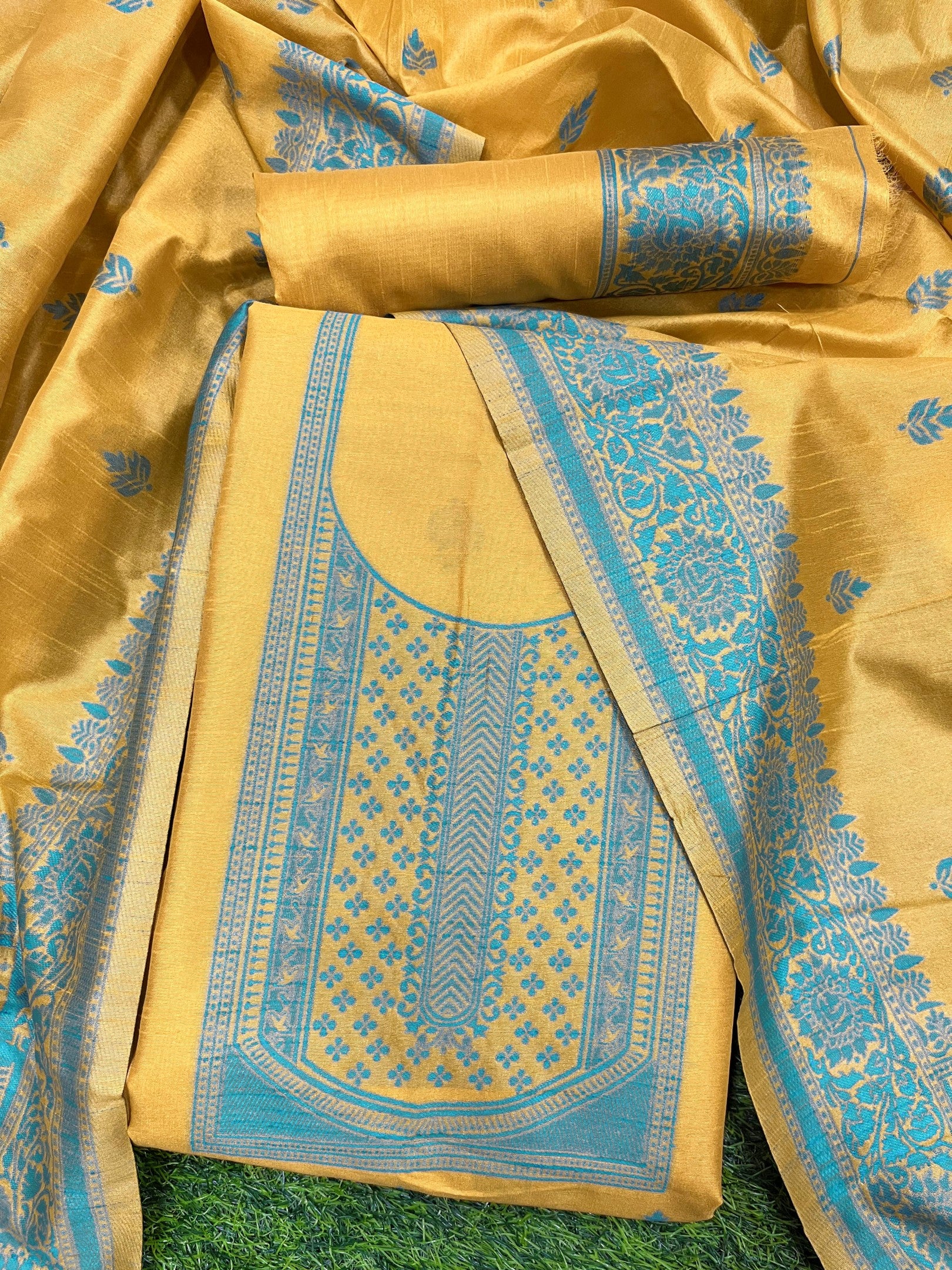 Yellow Handloom Raw Silk Warli Work Unstitched 3pis Dress Material