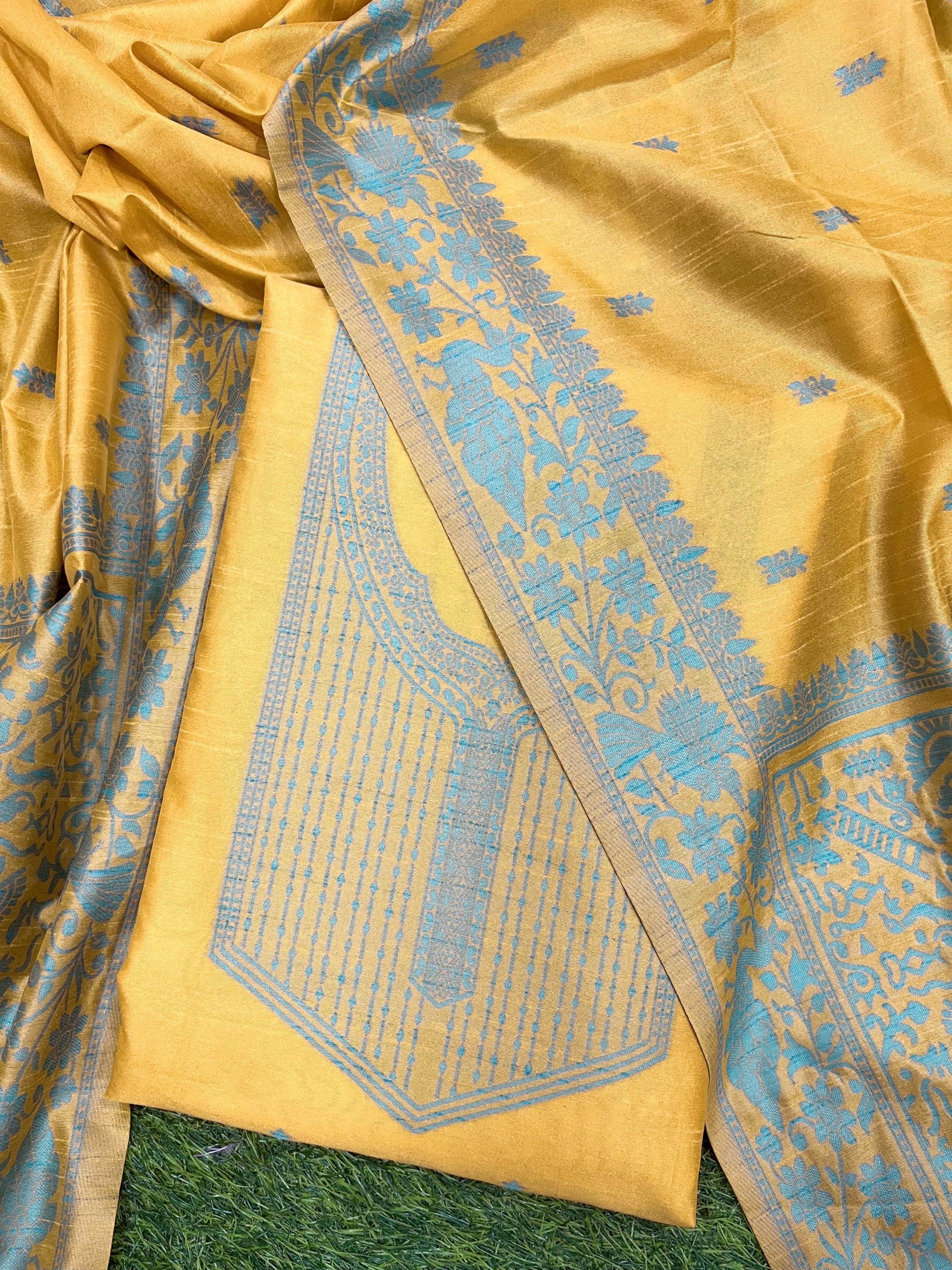 Yellow Handloom Raw Silk Warli Work Unstitched 3pis Dress Material