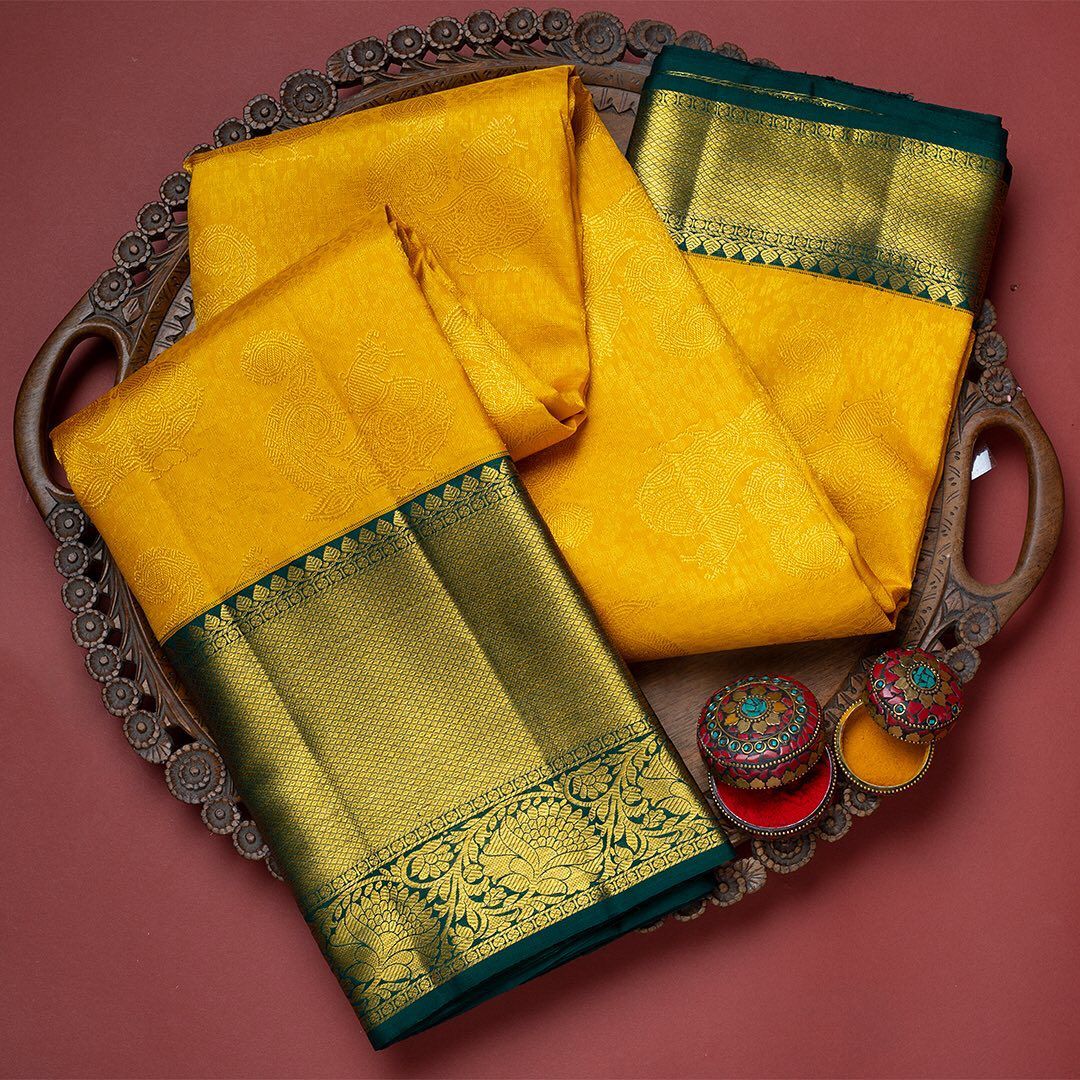 Angelic Yellow Soft Silk Weaving Saree