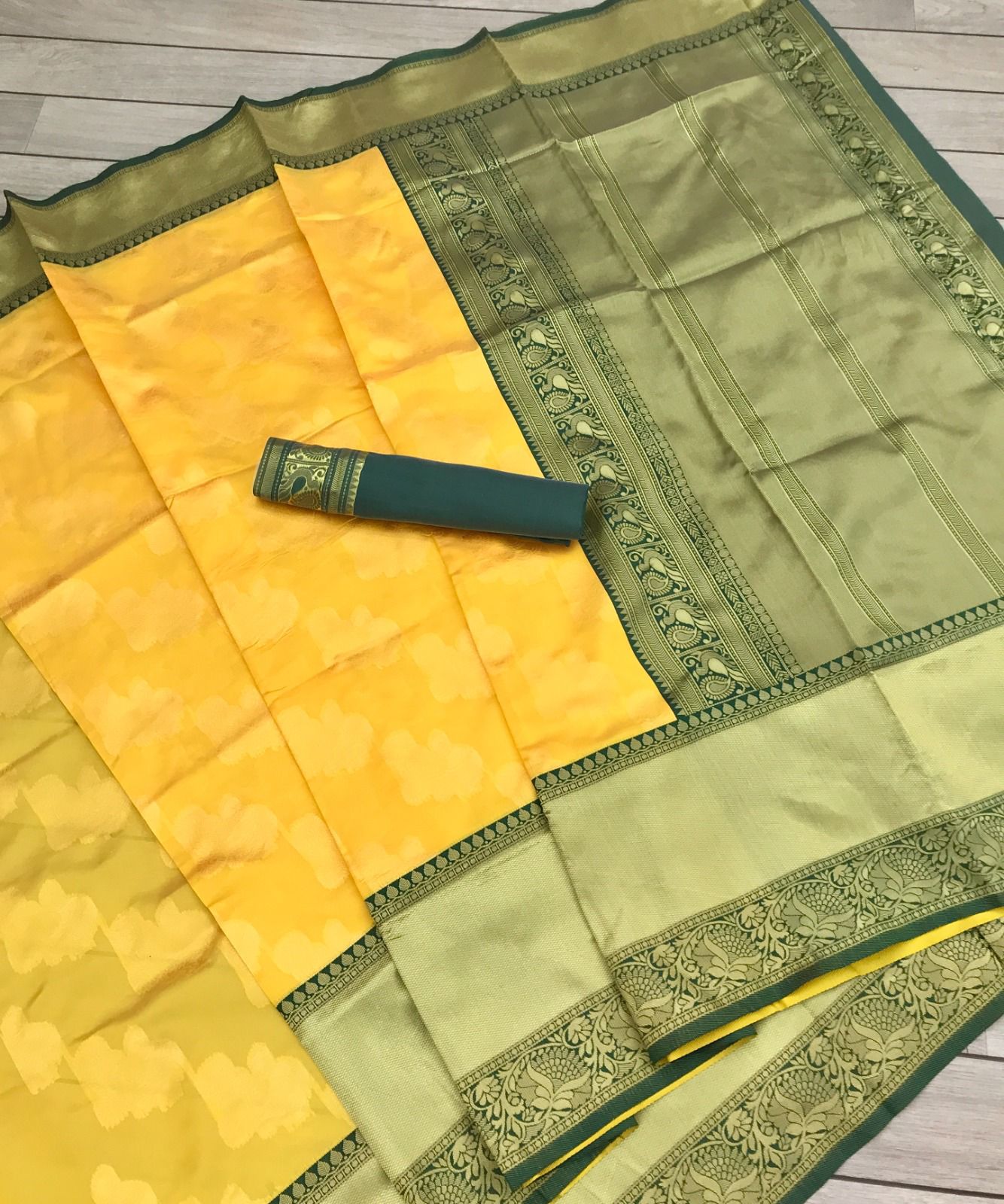 Angelic Yellow Soft Silk Weaving Saree