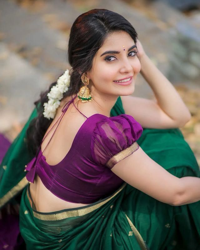 Embrocation Green Cotton Silk Weaving Saree