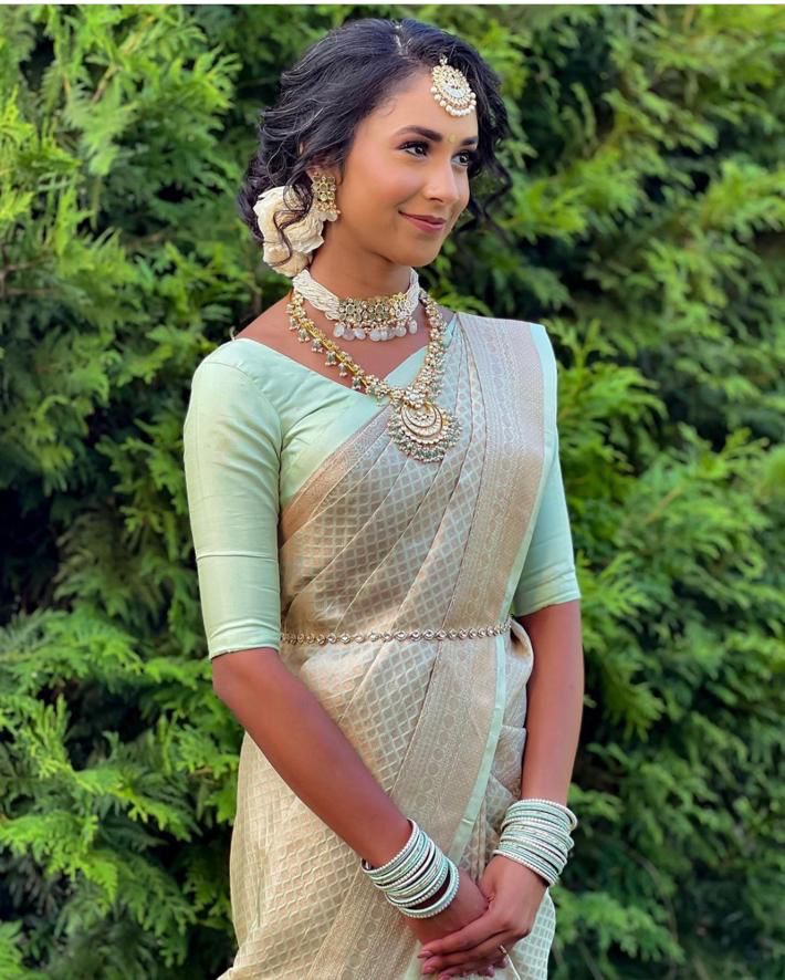 Energetic Beige Kanjivaram Silk Weaving Saree