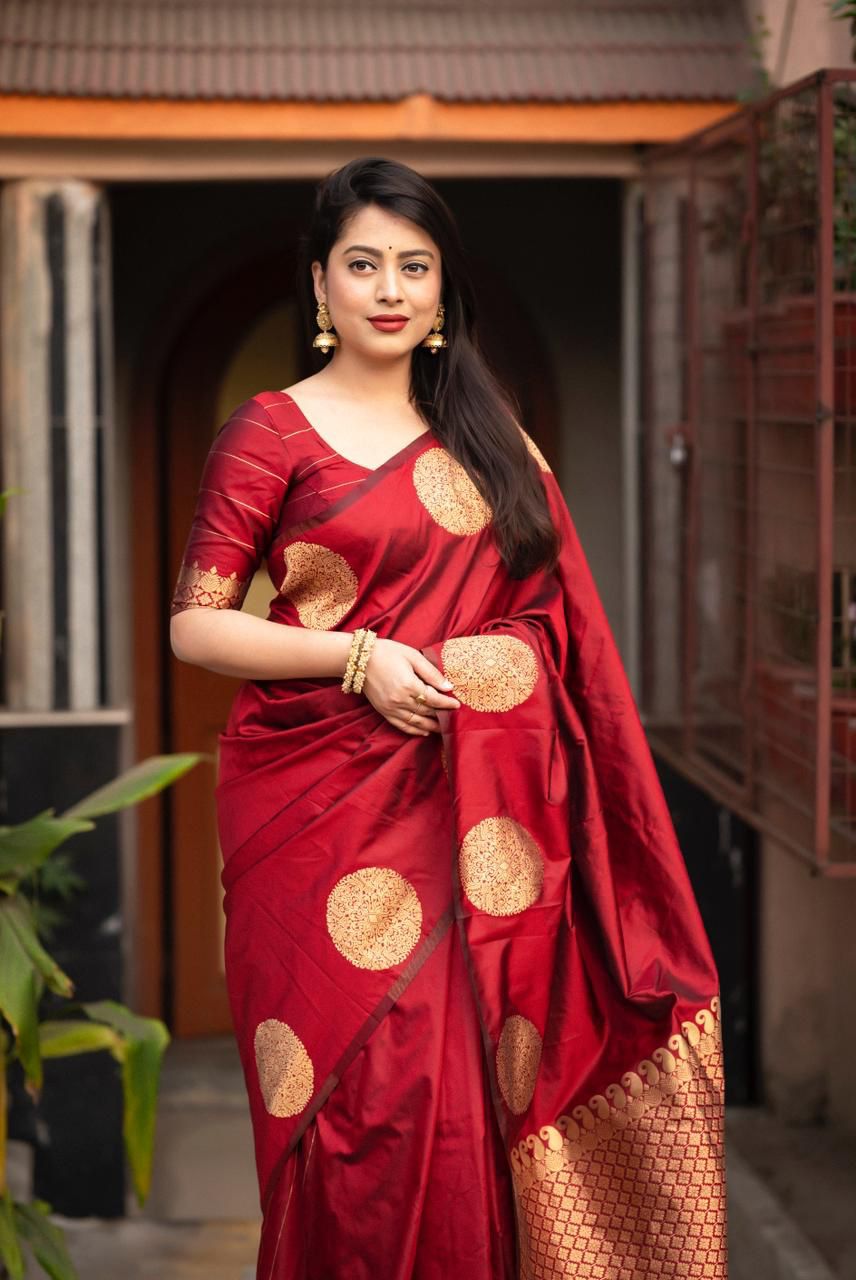 Graceful Maroon Soft Silk Weaving Saree