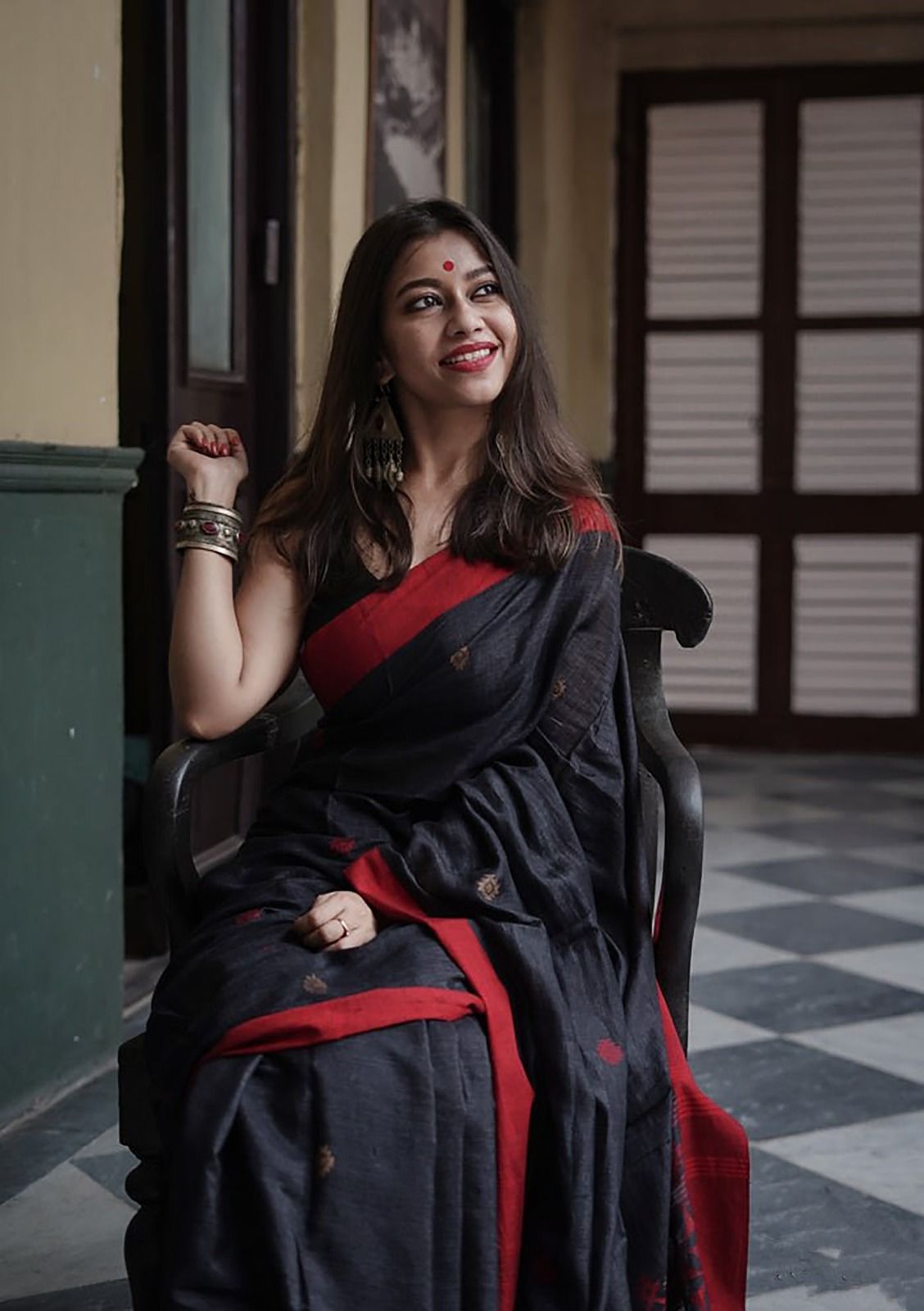 Ointment Black Cotton Silk Weaving Saree