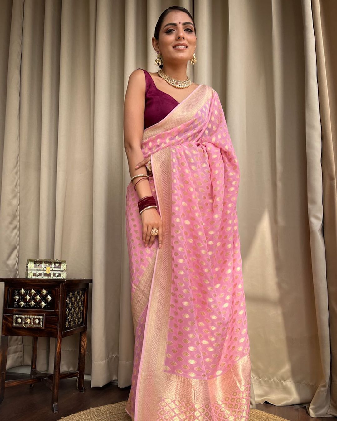 Bucolic Baby Pink Soft Banarasi Silk Weaving Saree