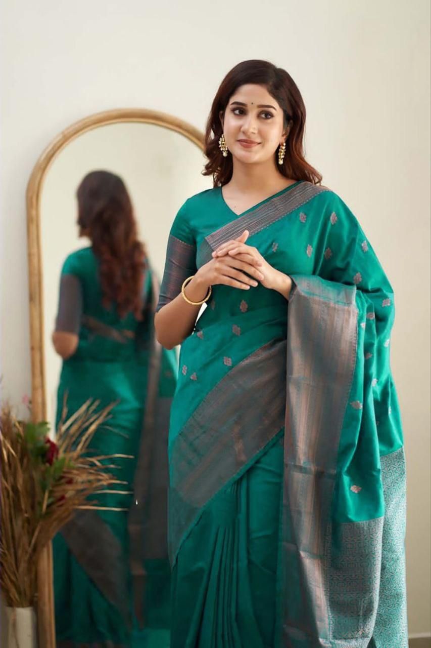 Glamorous Green Soft Silk Weaving Saree
