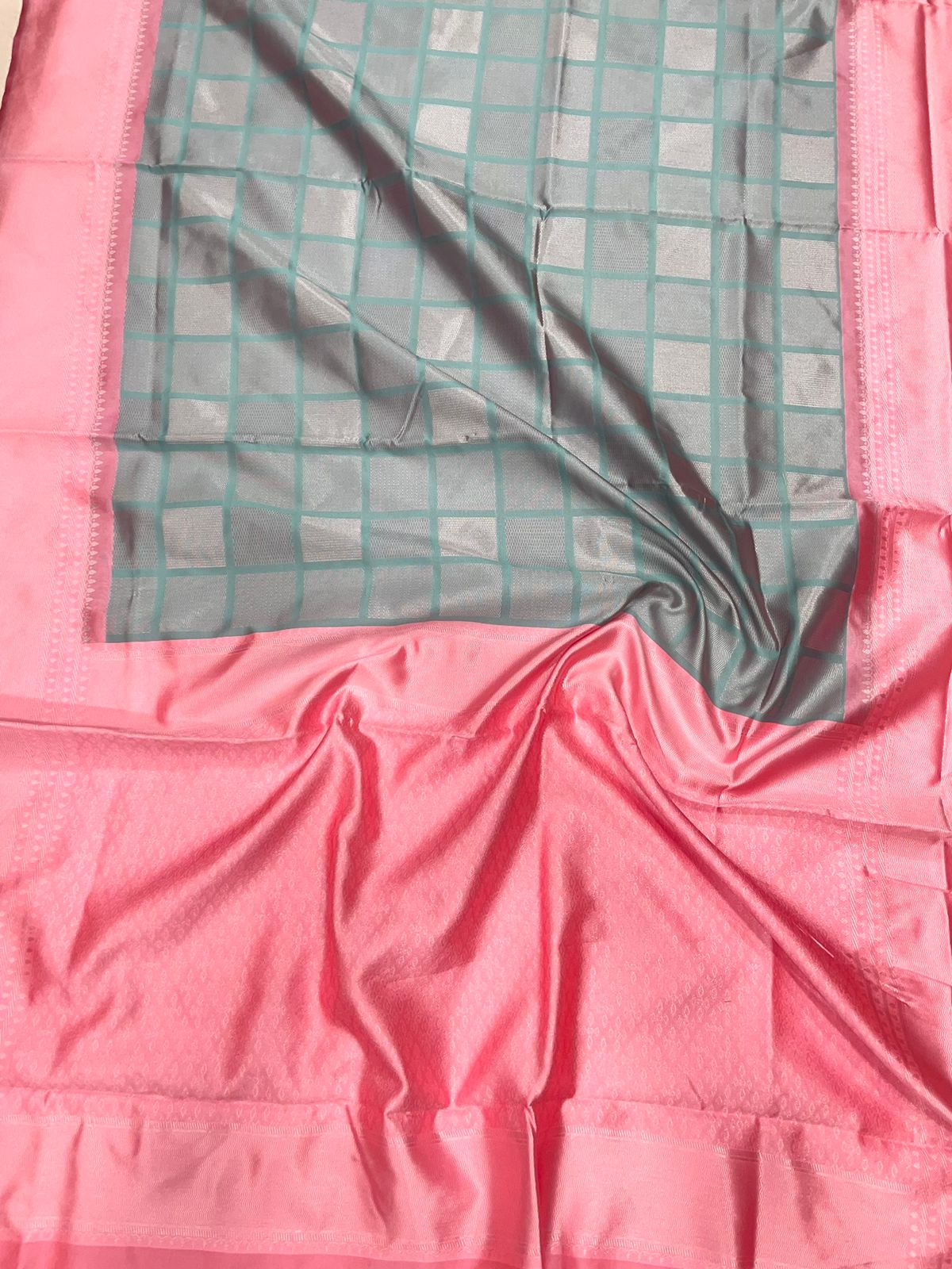 Priceless Grey Soft Silk Weaving Saree