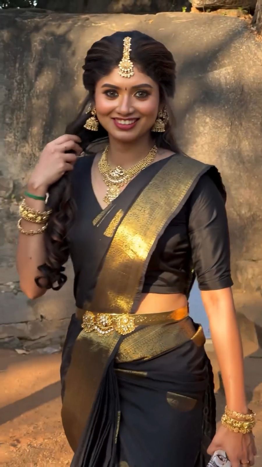 Extraordinary Black Soft Silk Weaving Saree