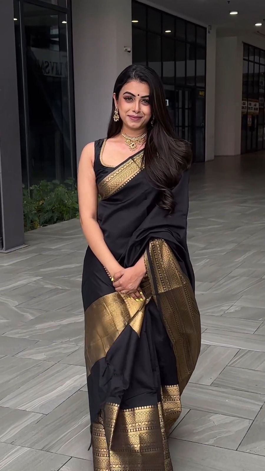 Exceptional Jet Black Soft Silk Weaving Saree