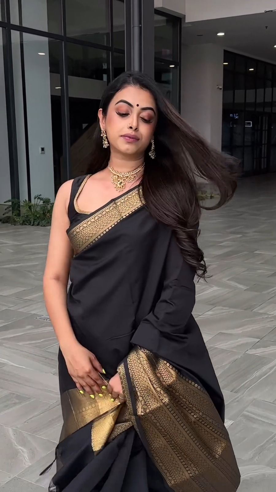 Exceptional Jet Black Soft Silk Weaving Saree