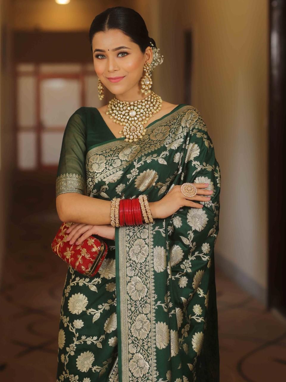 Desultory Green Soft Silk Weaving Saree