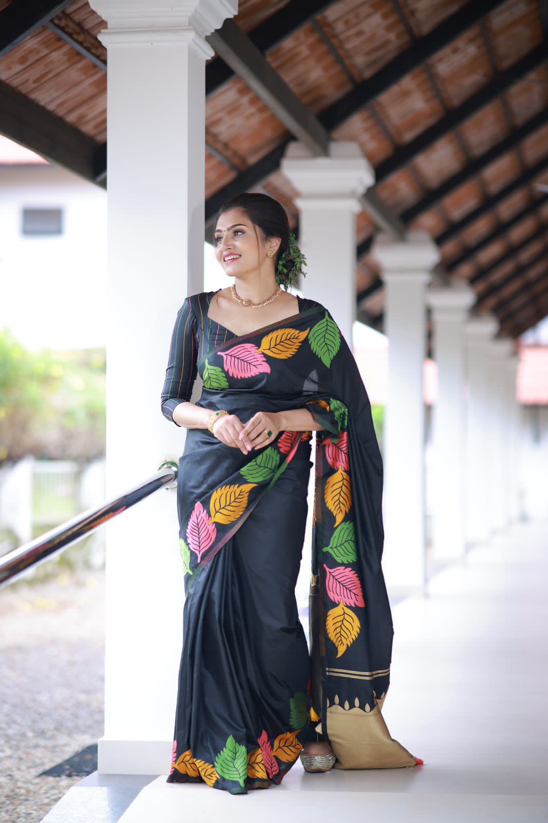 Radiant Black Soft Silk Weaving Saree