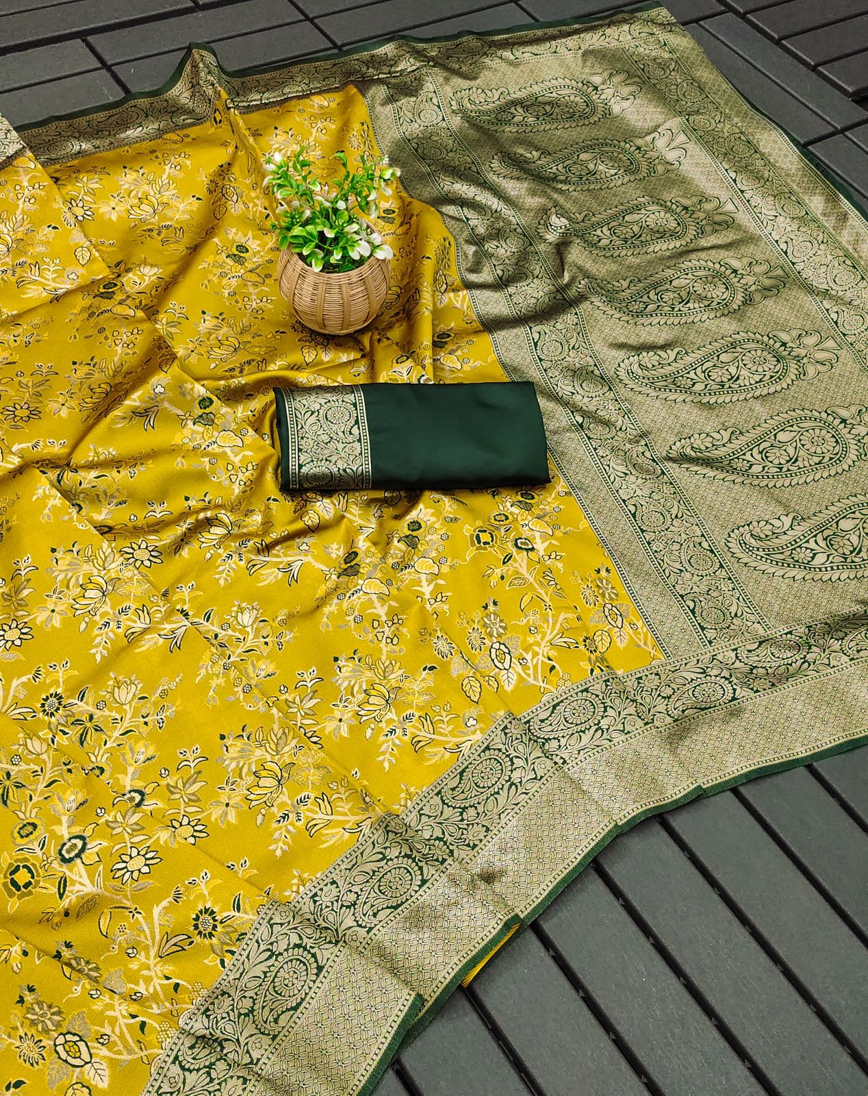 Outstanding Yellow Soft Silk Weaving Saree