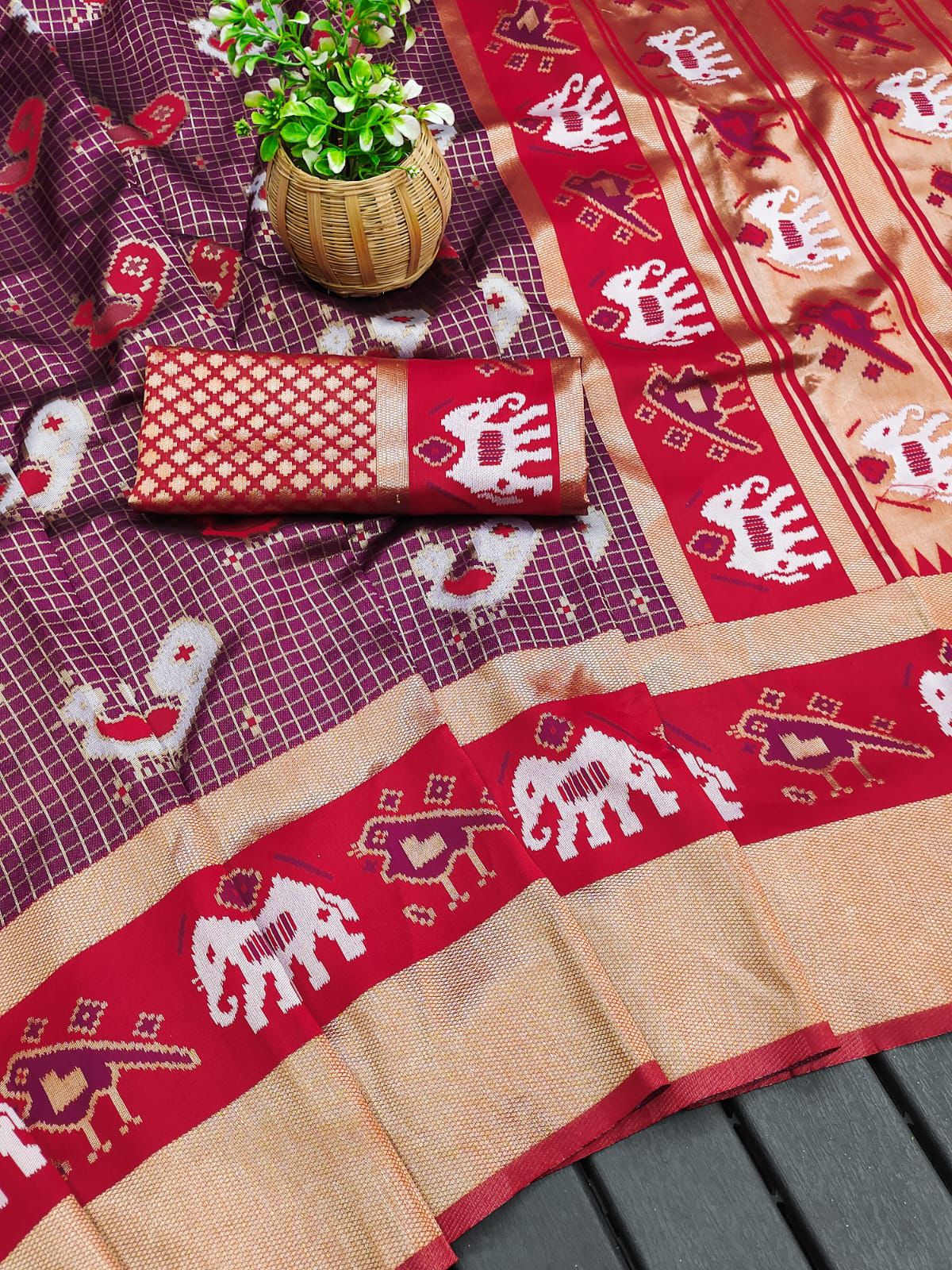 Majesty Purple Soft Silk Weaving Saree