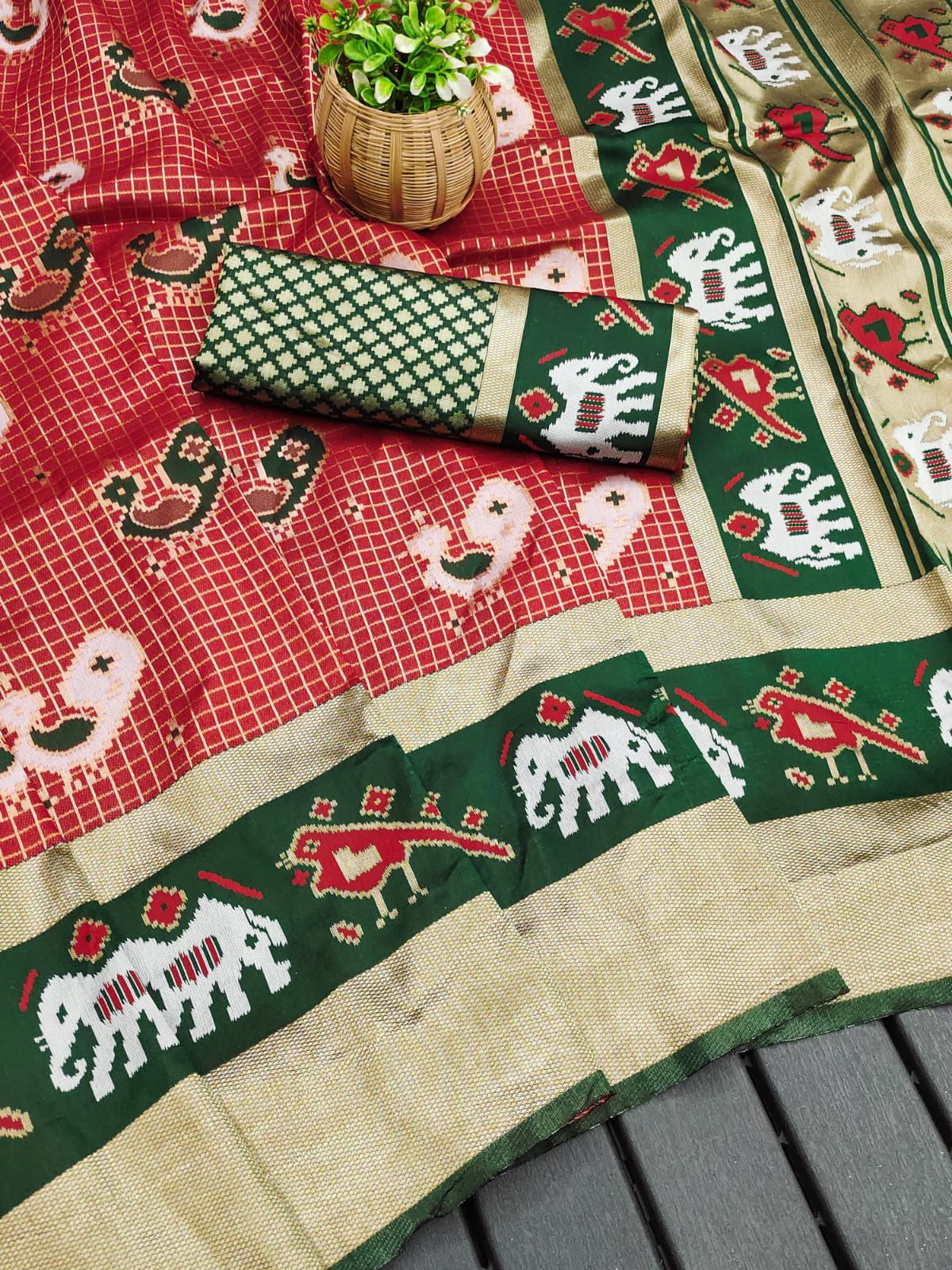 Conflate Red Soft Silk Weaving Saree