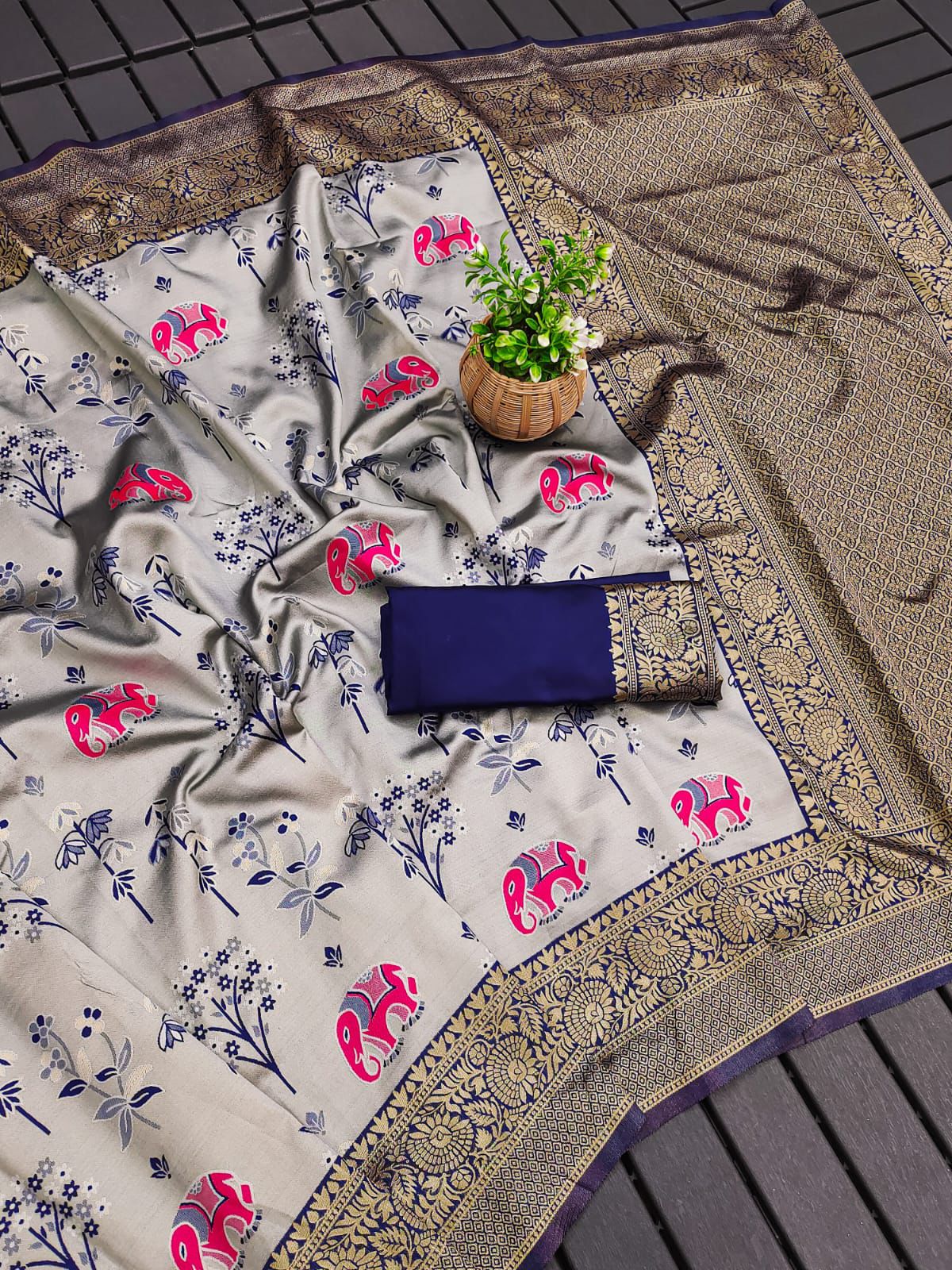 Deserving Grey Soft Silk Weaving Saree