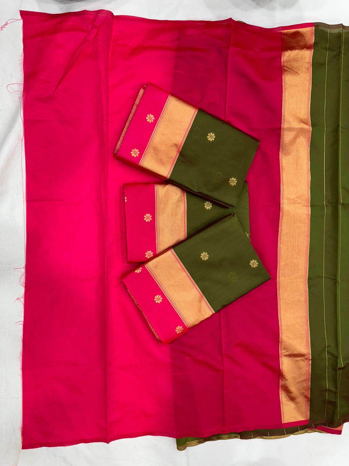 Radiant Green Soft Silk Weaving Saree