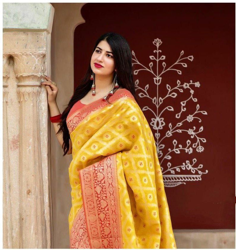Brilliant Yellow Soft Silk Weaving Saree