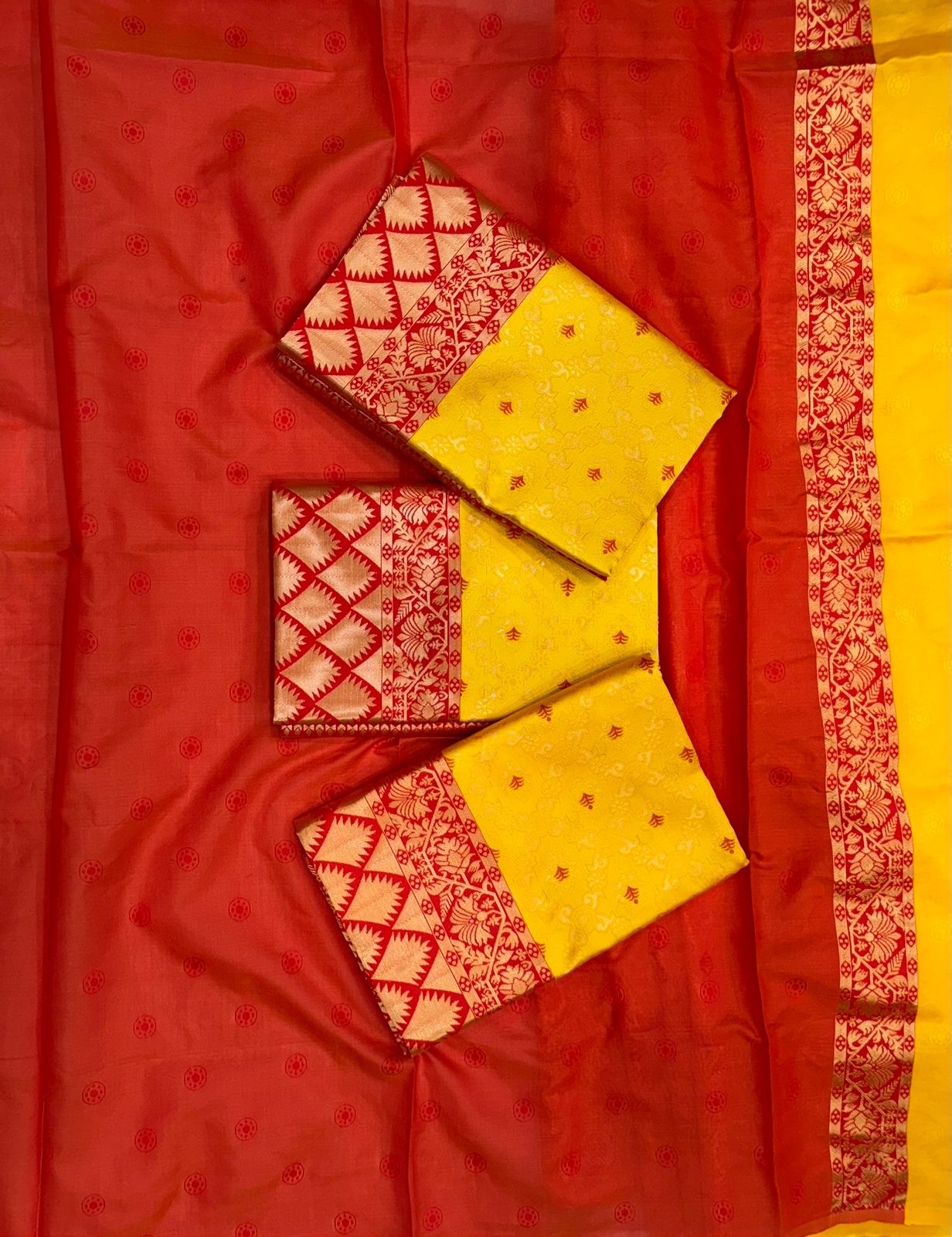 Brilliant Yellow Soft Silk Weaving Saree