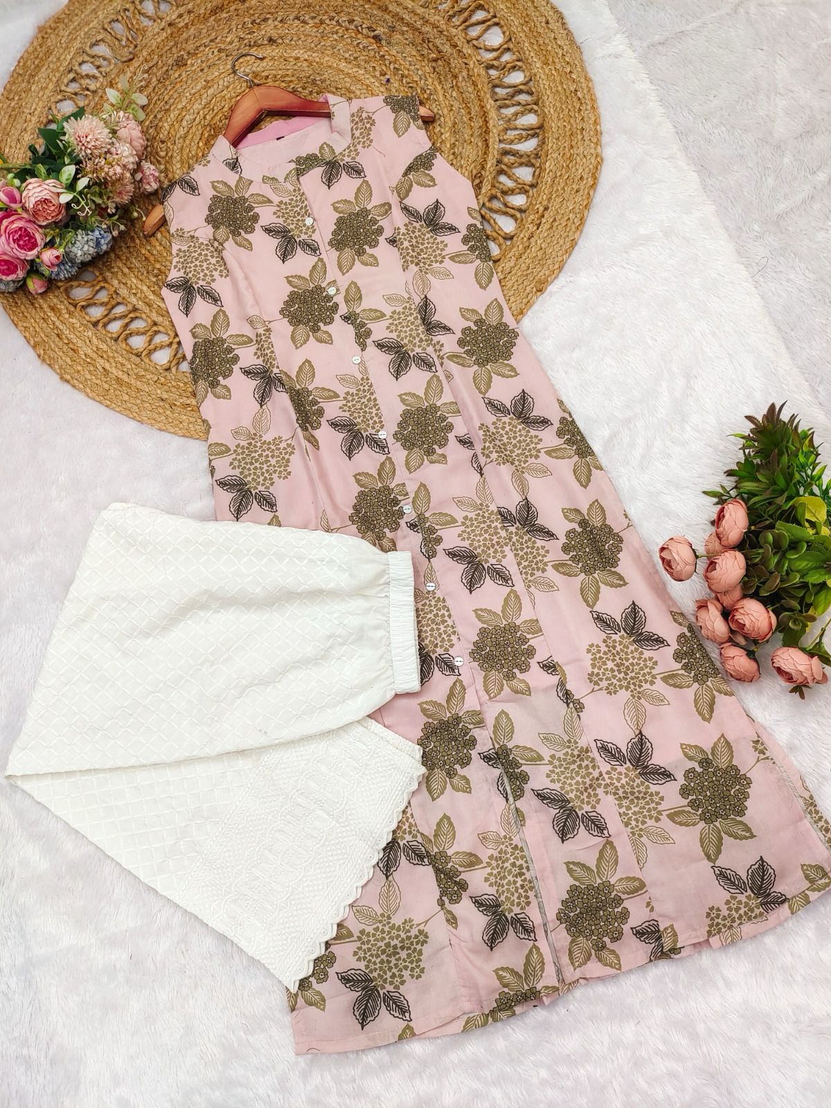 Devastating Ivory Pure Cotton Floral Printed Kurta Set