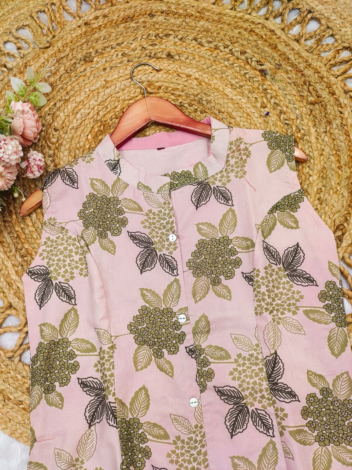 Devastating Ivory Pure Cotton Floral Printed Kurta Set