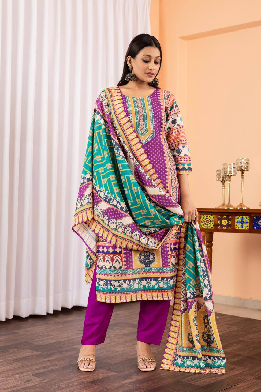 Groovy Purple Maslin Digital Print Suit Set