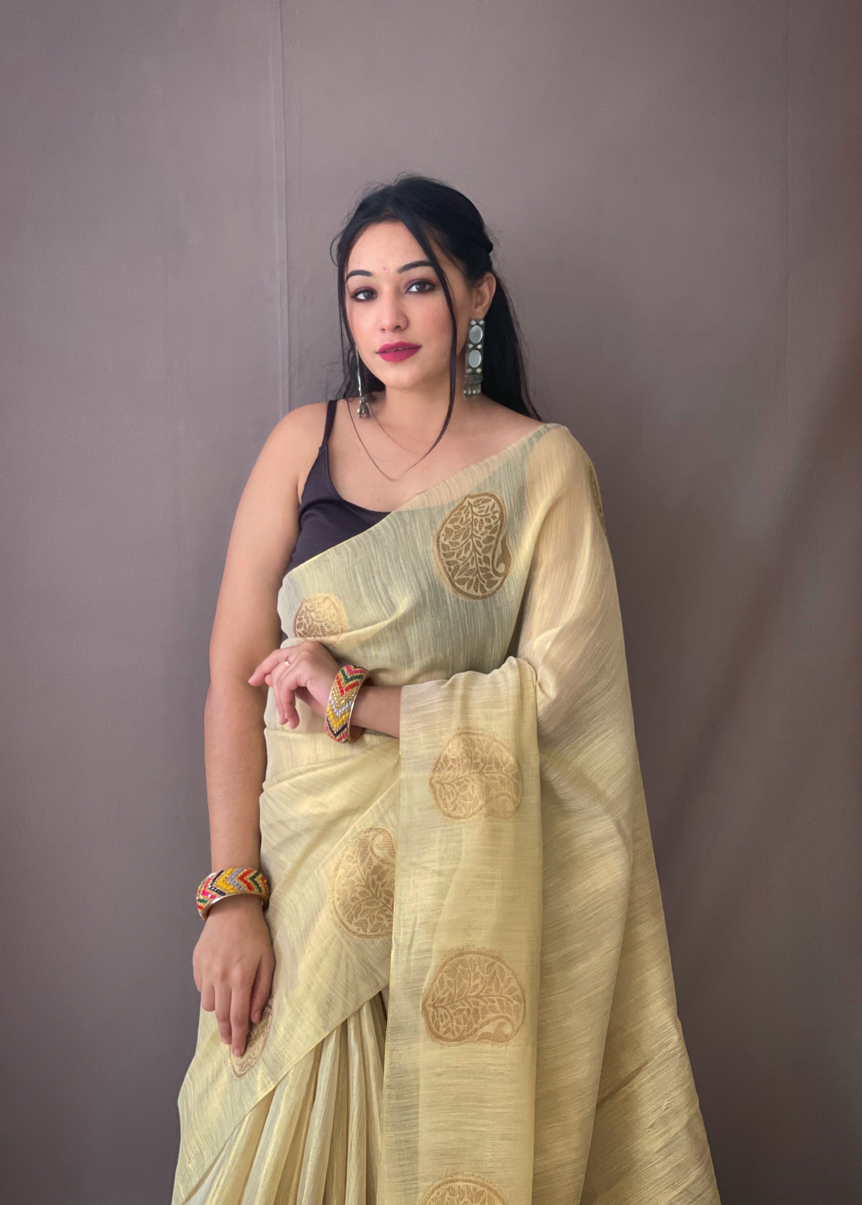 Sand Woven Tissue Silk Zari Weaving Saree