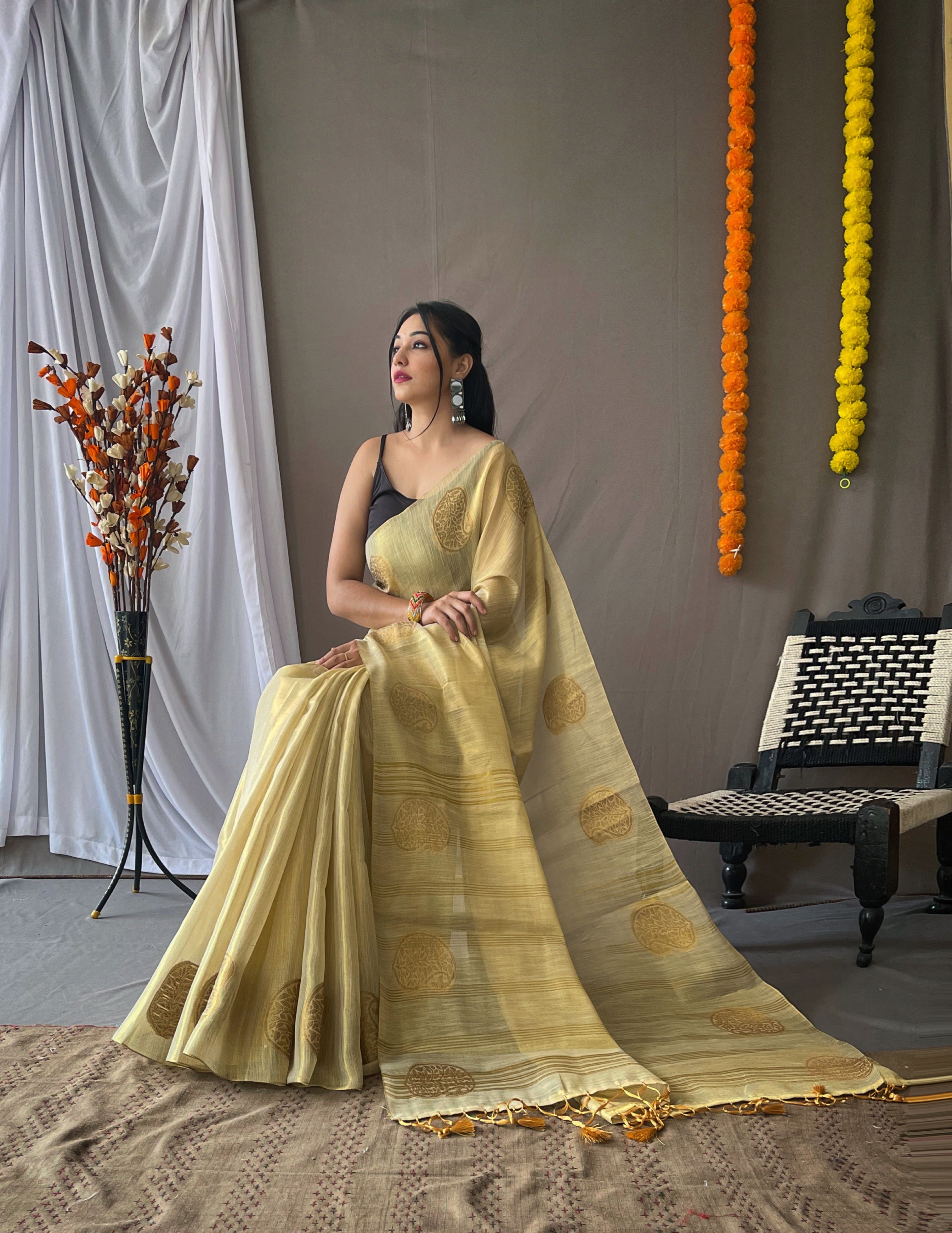 Sand Woven Tissue Silk Zari Weaving Saree