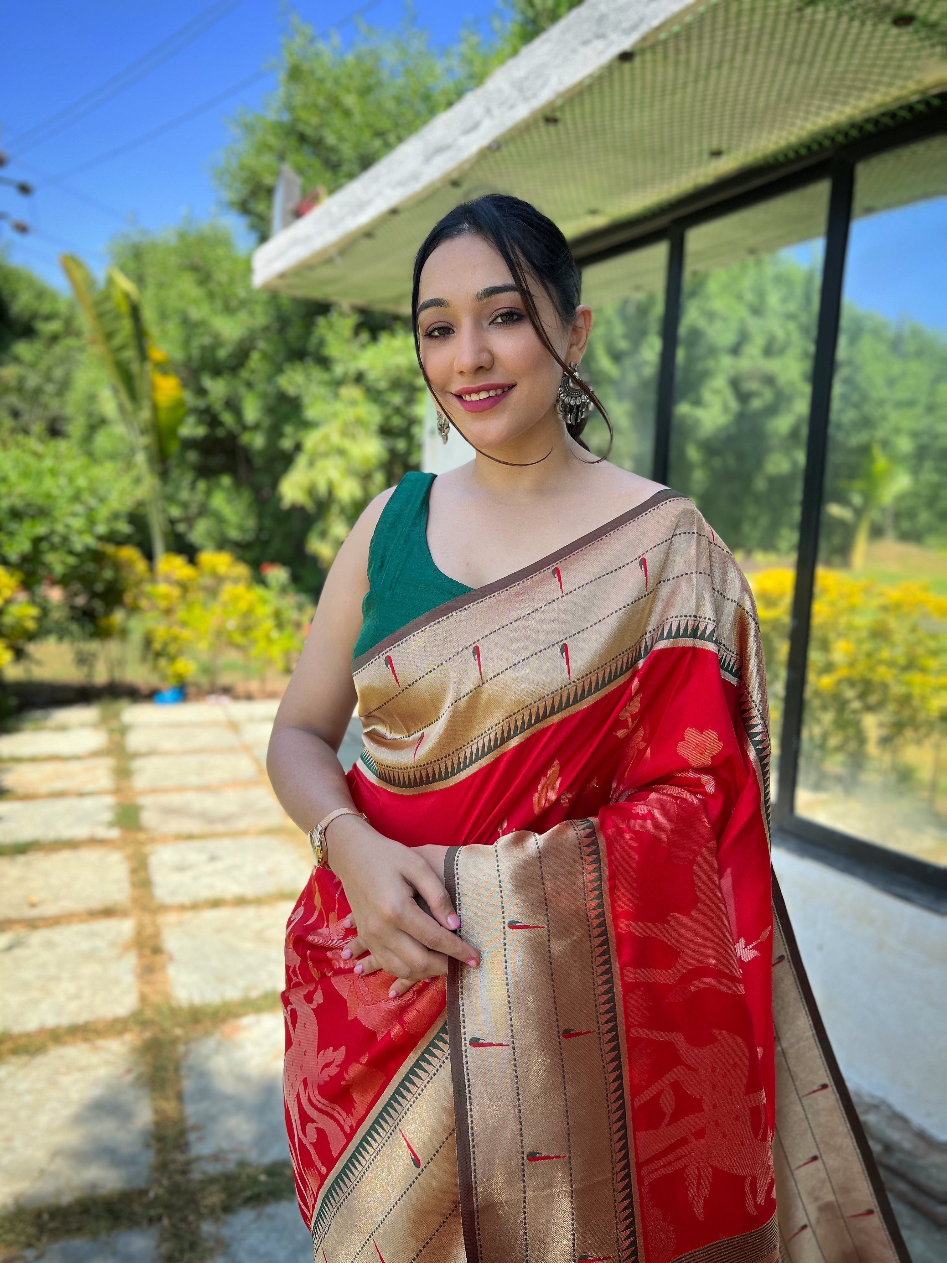 Traditional Design Patterns red Soft paithani silk saree