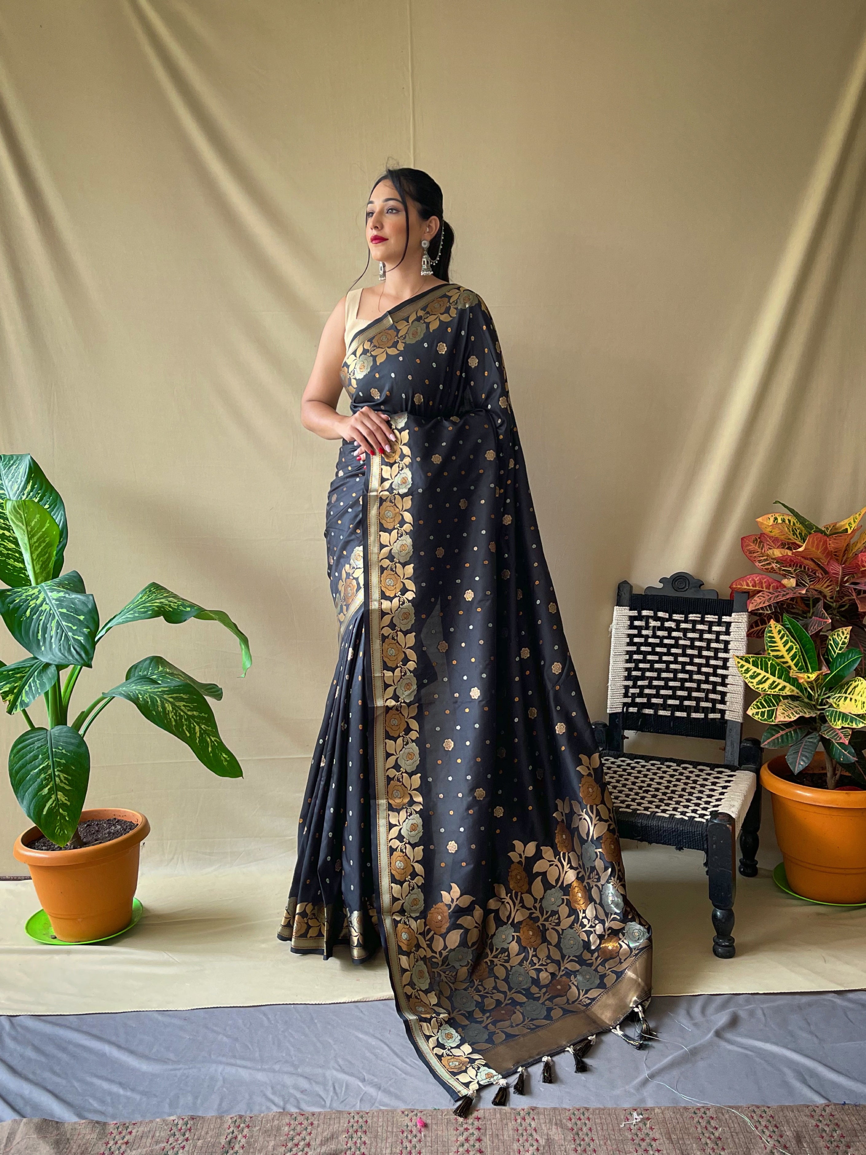 Black Floral Woven Banarasi Silk Saree