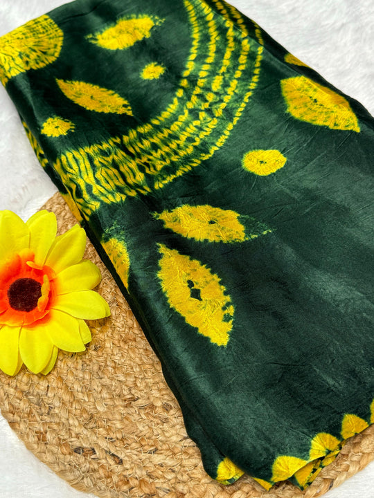 Moss Green Shibori Bandhni Border Pure Modal Silk Plain With Lagdi Pallu Saree