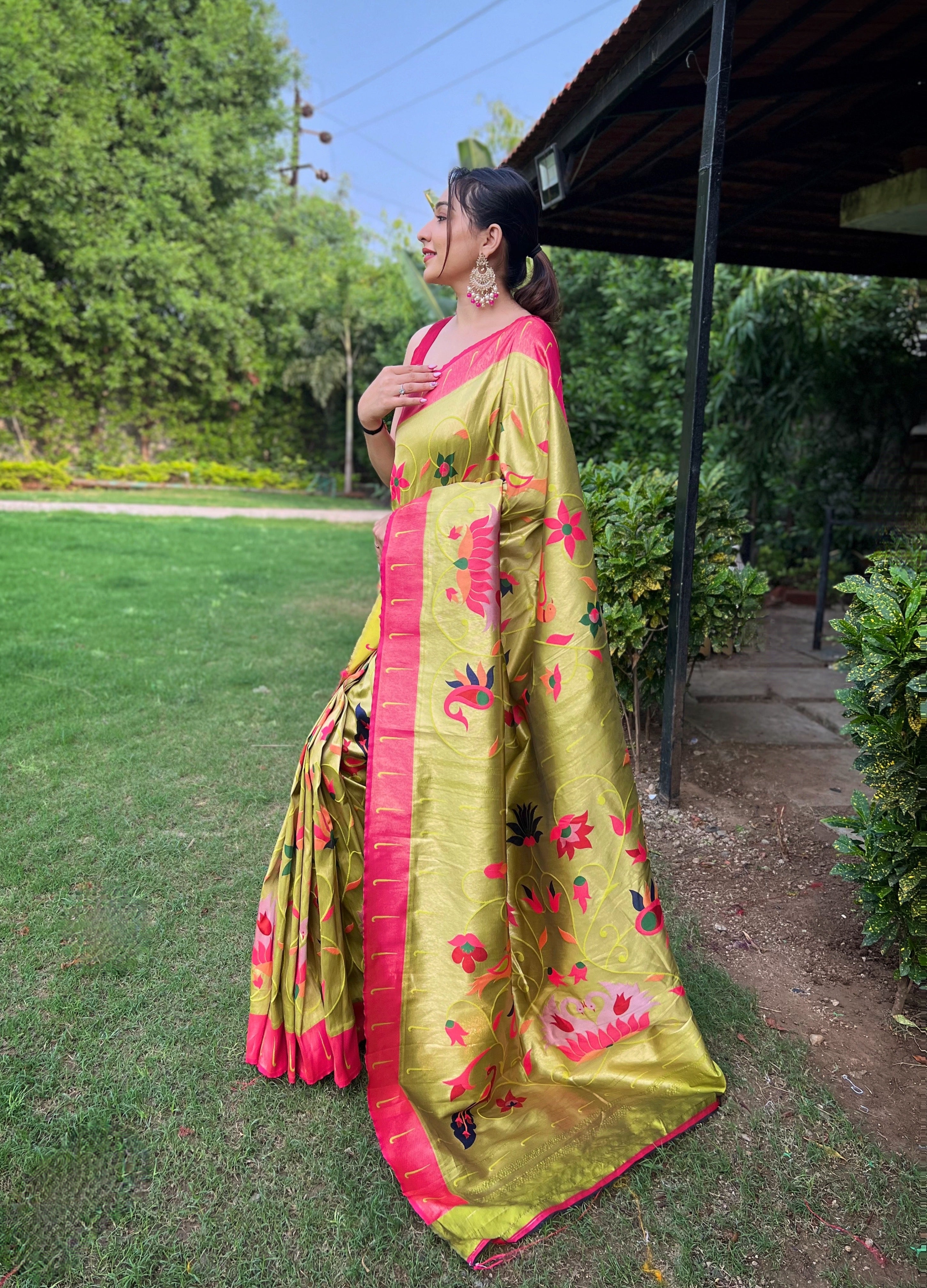 Royal gold Zari Weaving Paithani Silk Saree