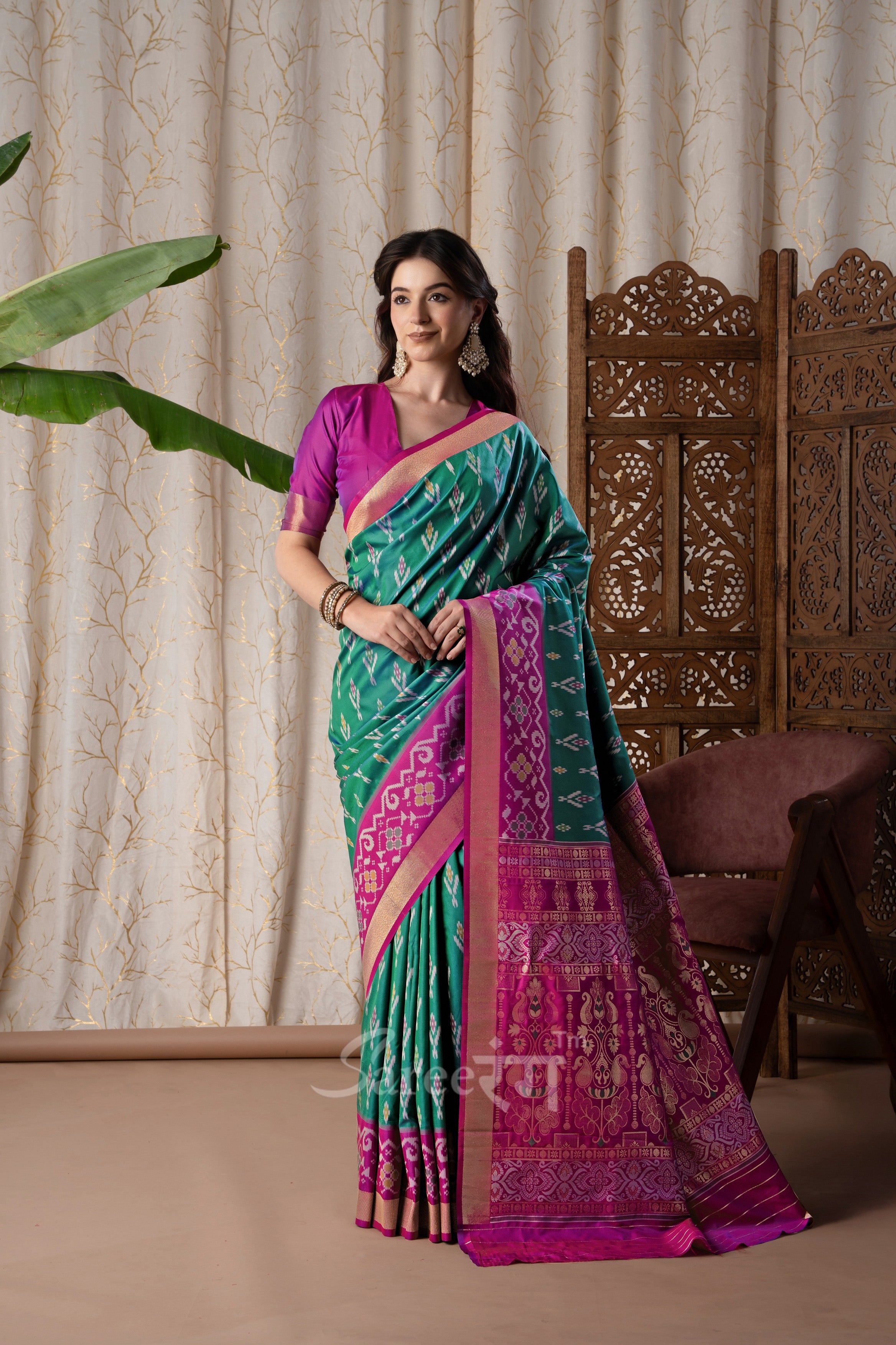 Pyramid Green Banarasi Soft Silk Ikkat Border Saree