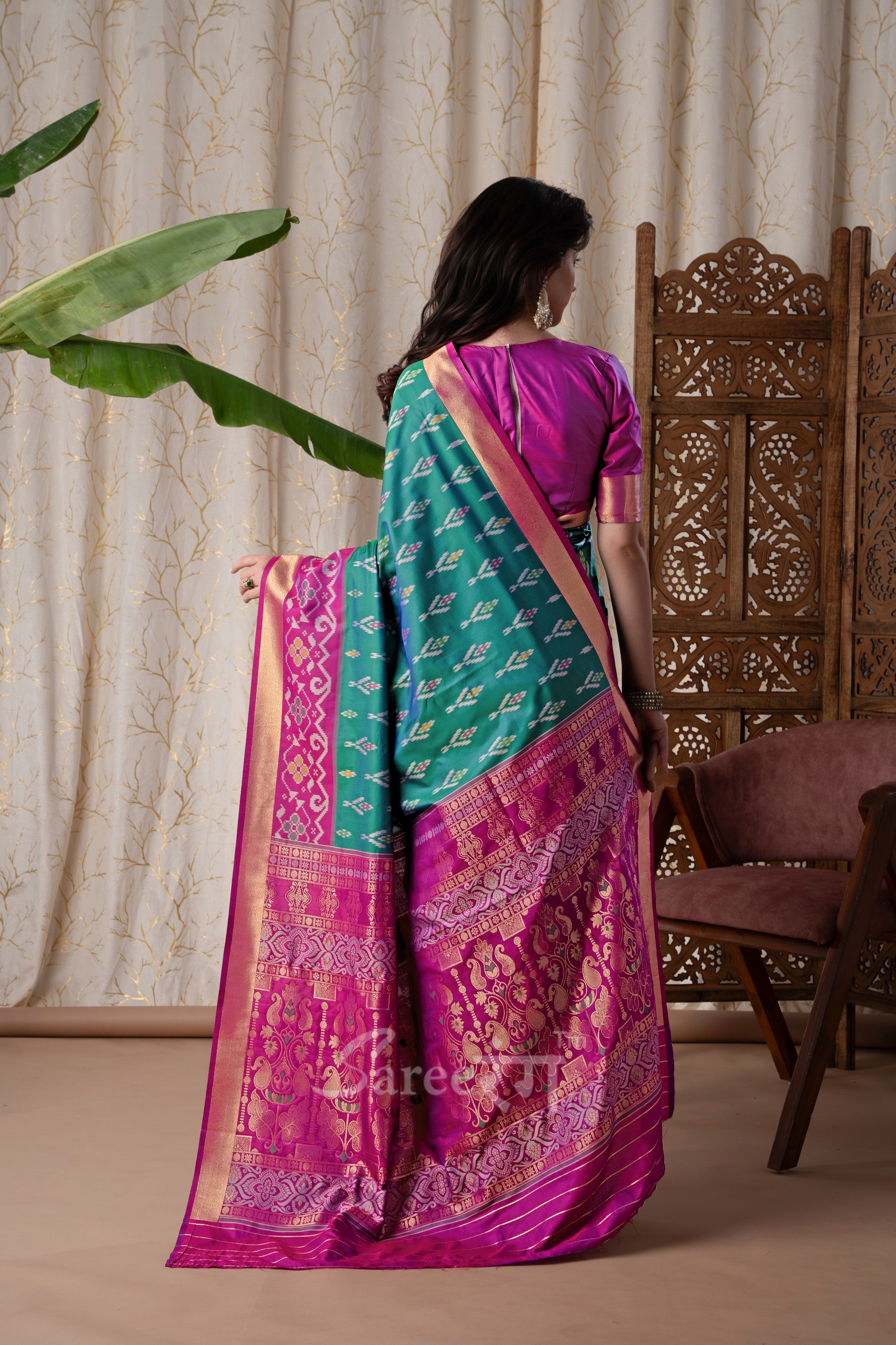 Pyramid Green Banarasi Soft Silk Ikkat Border Saree